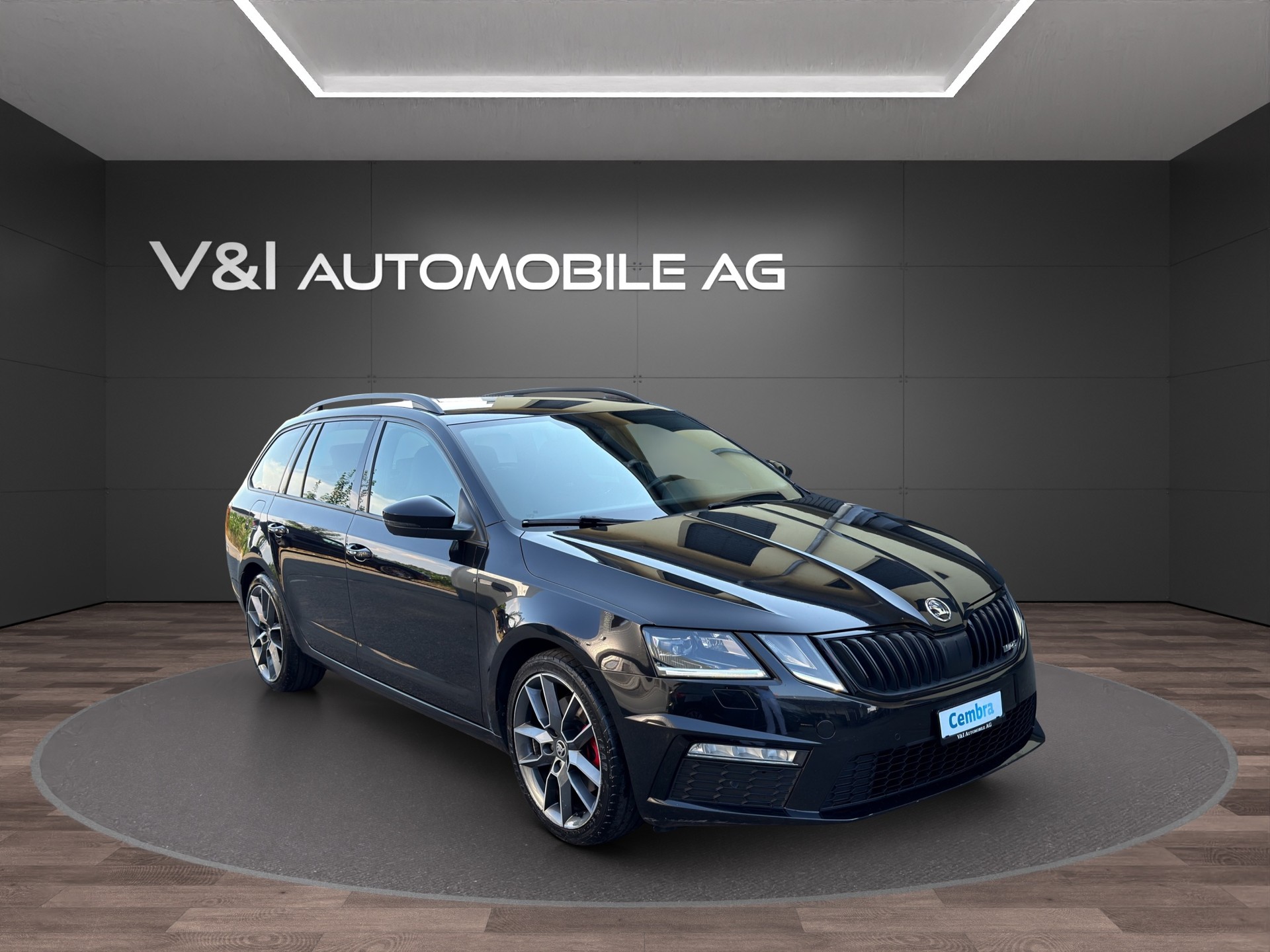 SKODA Octavia Combi 2.0 TDI RS 4x4 DSG-image-1