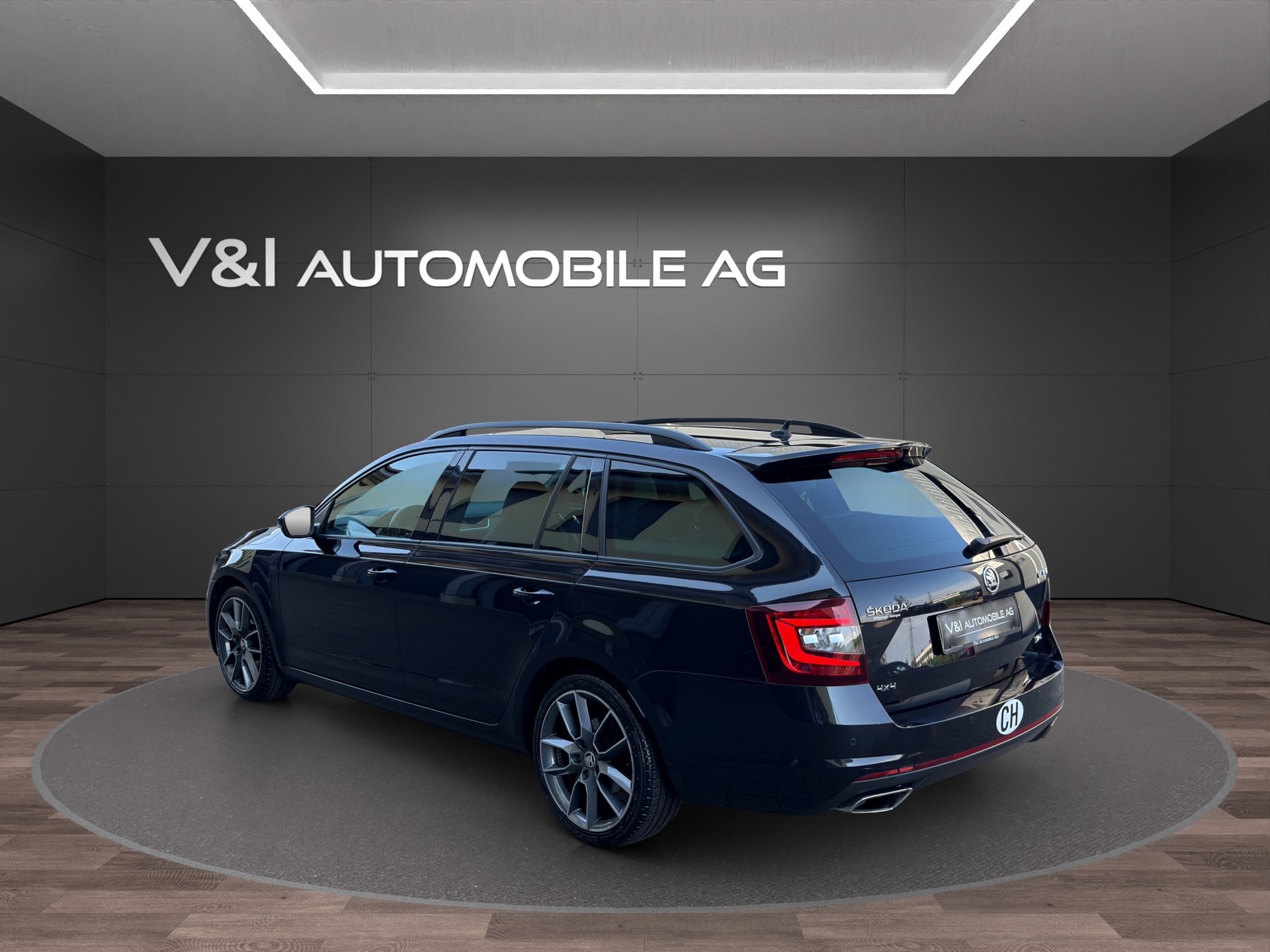 SKODA Octavia Combi 2.0 TDI RS 4x4 DSG-image-3