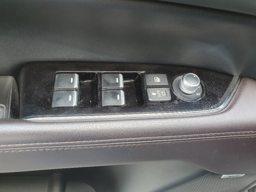 MAZDA CX-5 SKYACTIV-G 194 Revolution AWD Automat-image-8