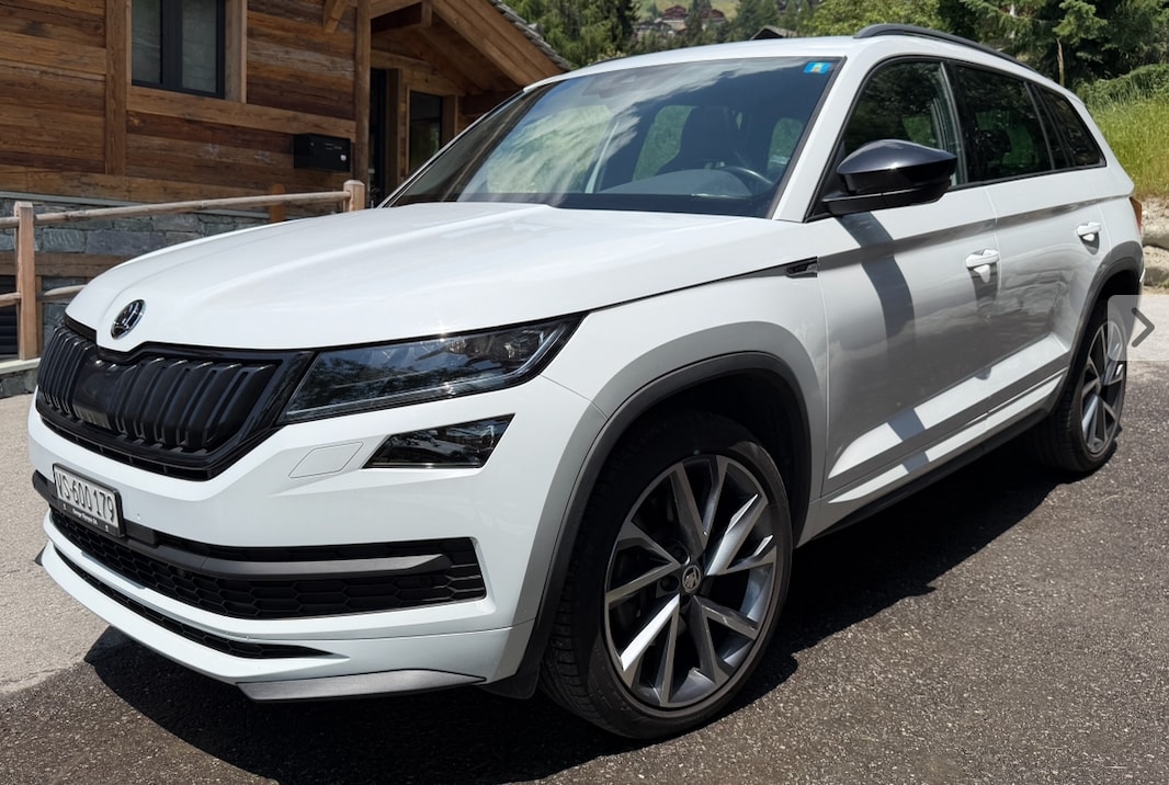 SKODA 2.0 TSI Sportline DSG-image-0