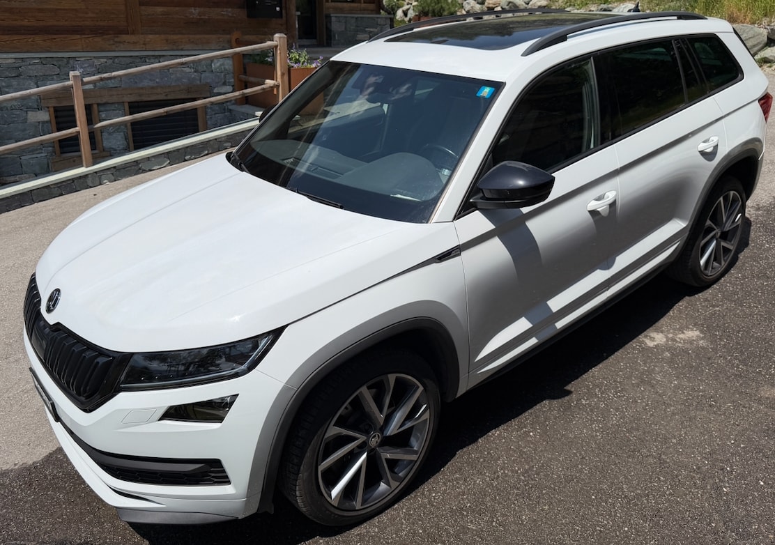 SKODA 2.0 TSI Sportline DSG-image-4