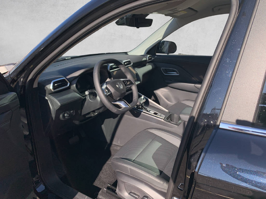 MG ZS 1.5 Hybrid+ Luxury-image-7