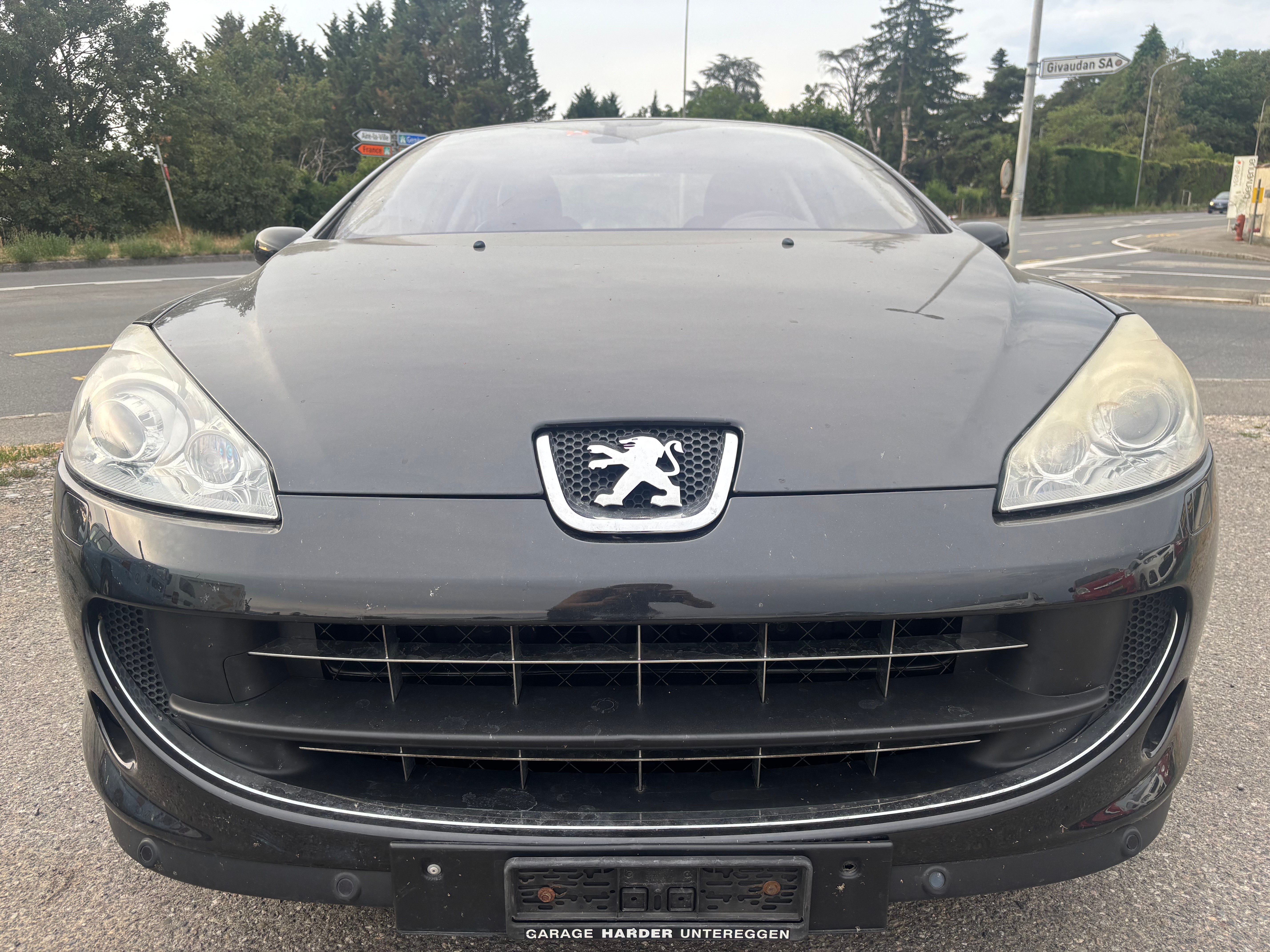 Car photo
