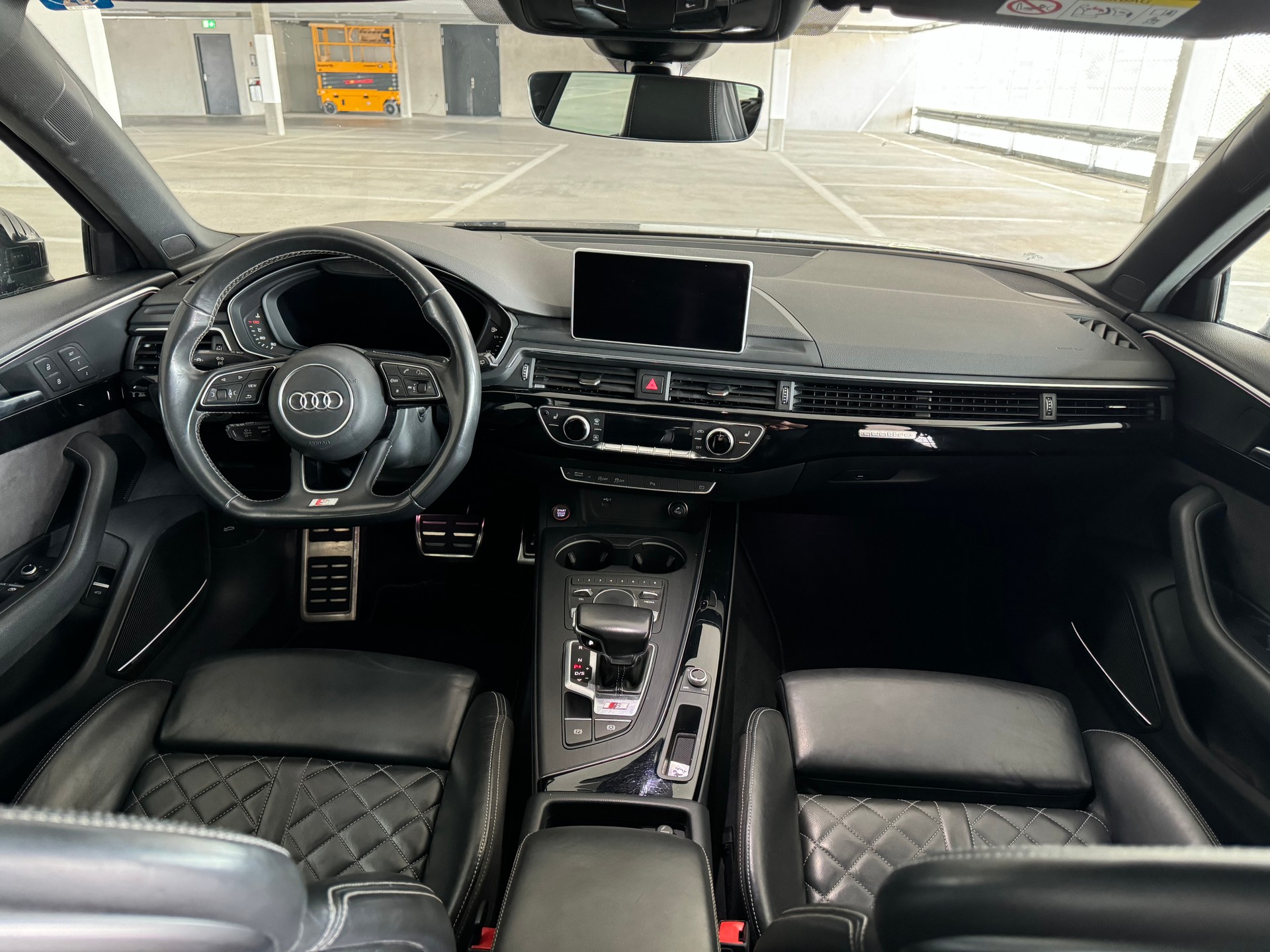 AUDI S4 Avant 3.0 TDI quattro tiptronic-image-14