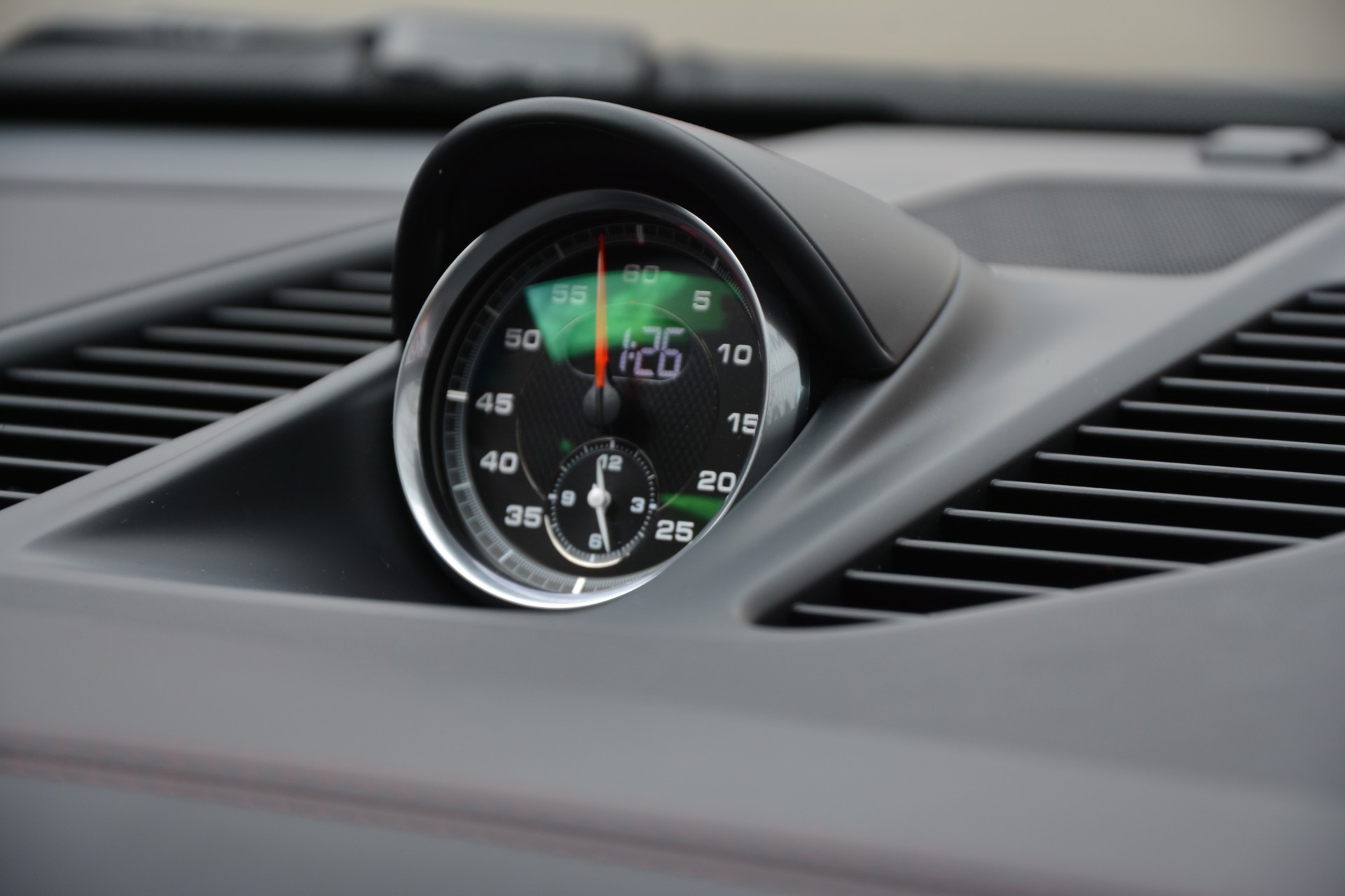 PORSCHE 911 Targa 3.8 Targa 4 GTS PDK-image-13