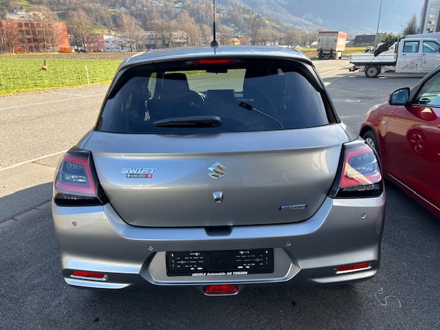 SUZUKI Swift 1.2 Compact Top Hybrid-image-7