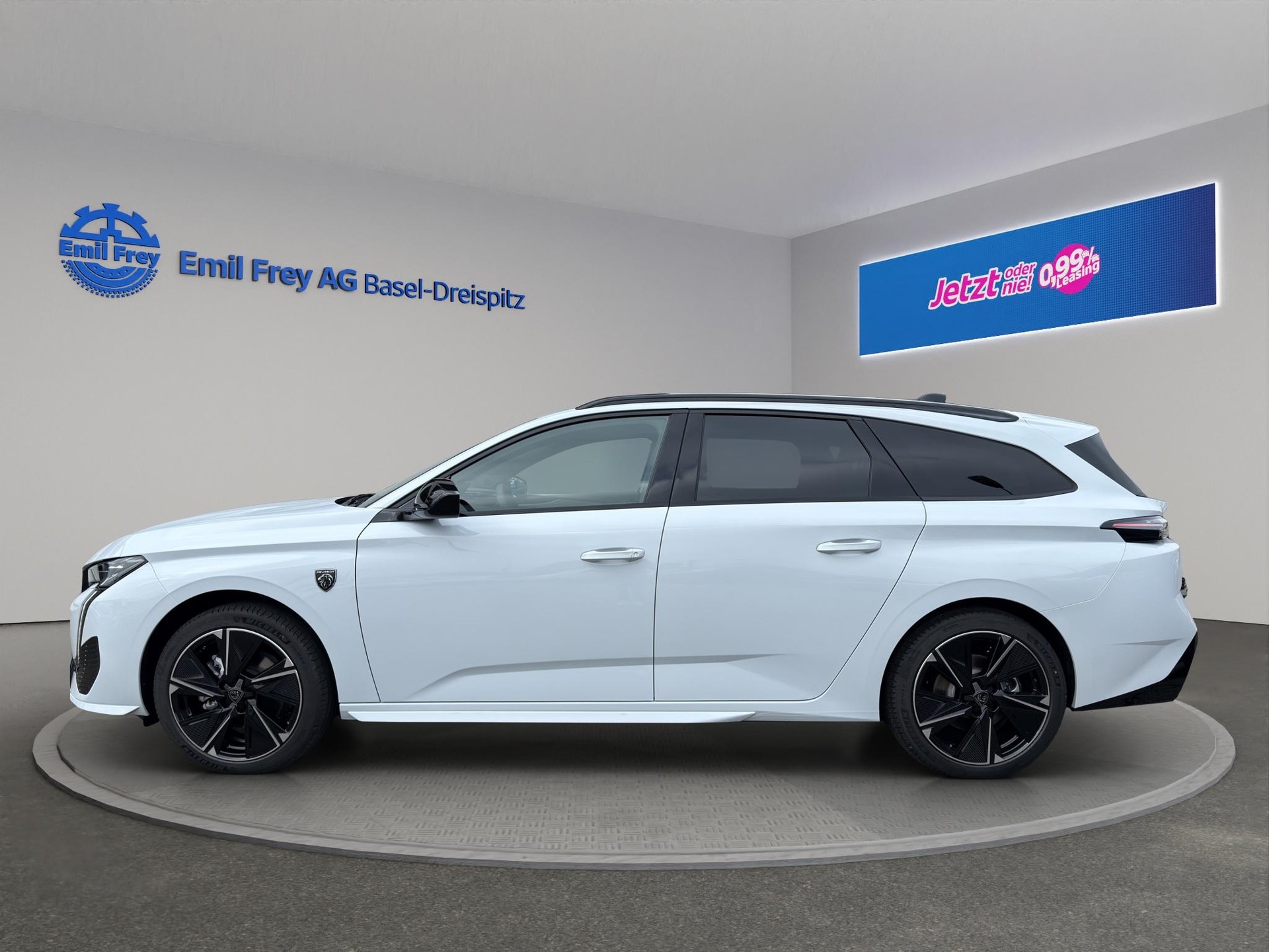 PEUGEOT 308 SW e-GT-image-2