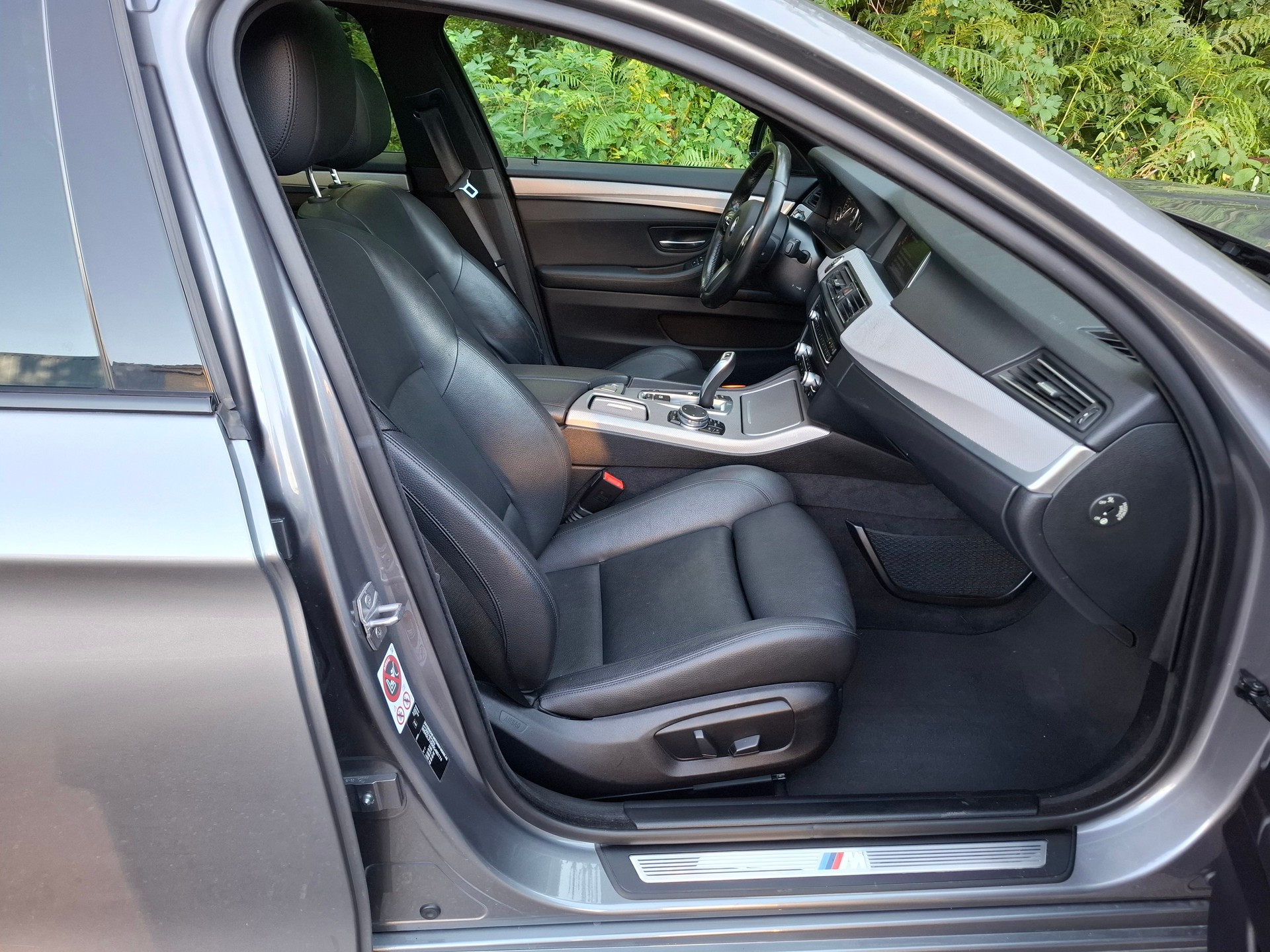 BMW 520d Touring xDrive Steptronic-image-13