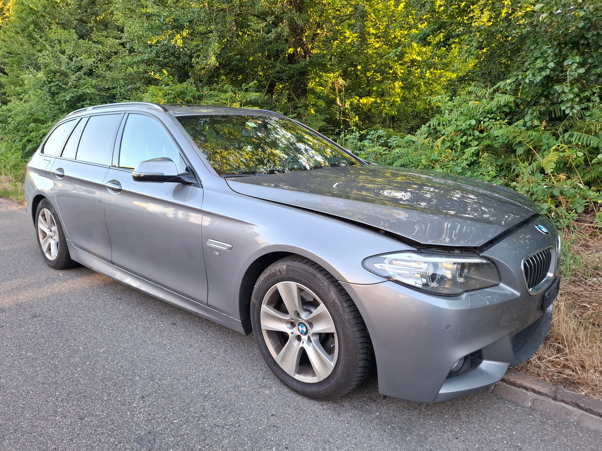 BMW 520d Touring xDrive Steptronic-image-1