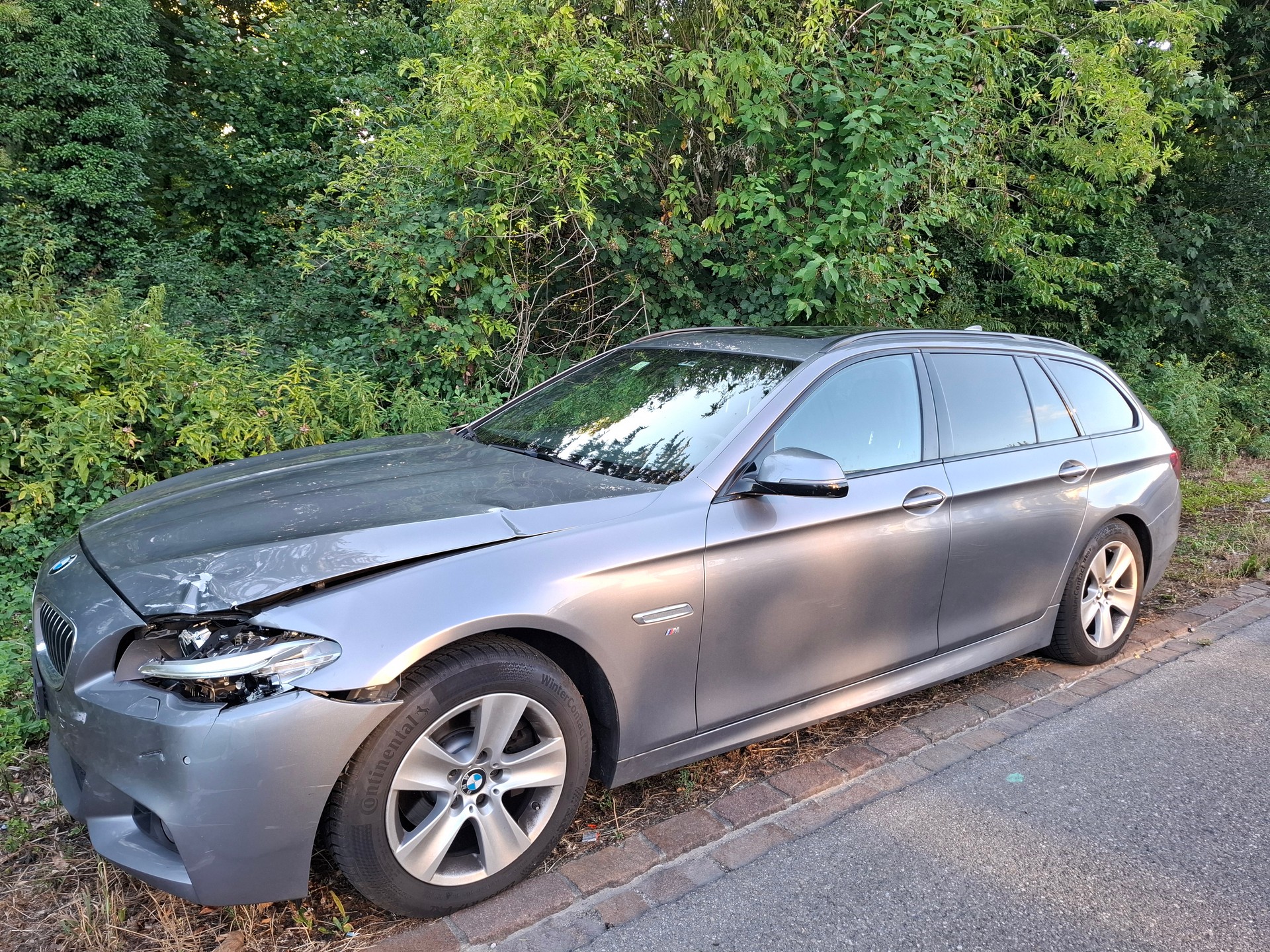 BMW 520d Touring xDrive Steptronic-image-6