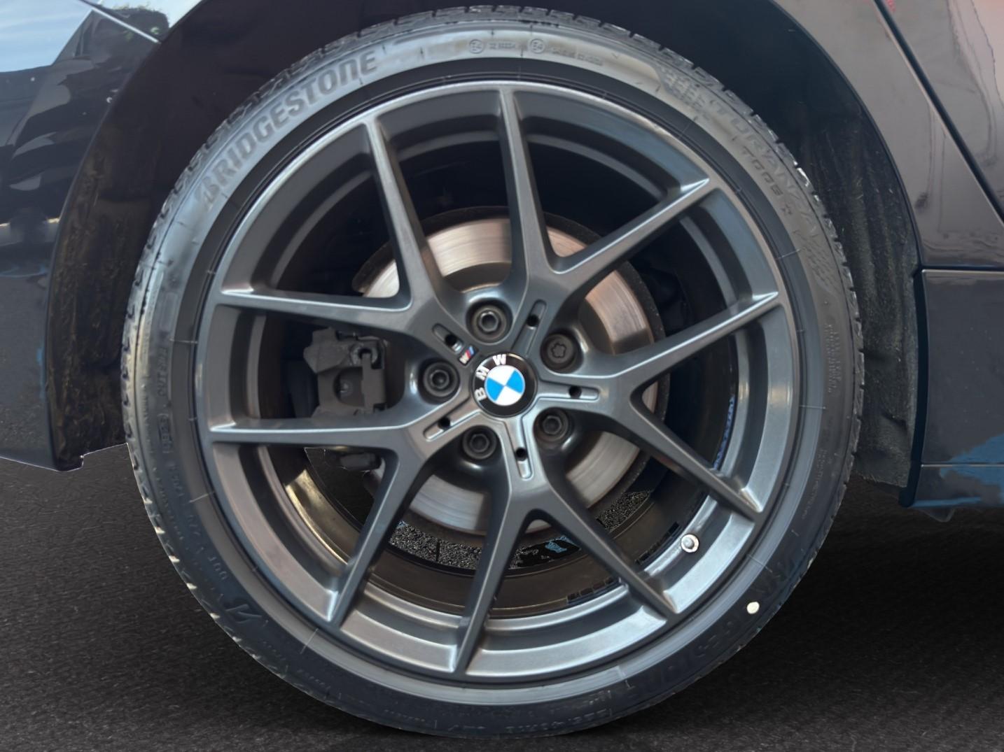 BMW 120d xDrive M Sport-image-10