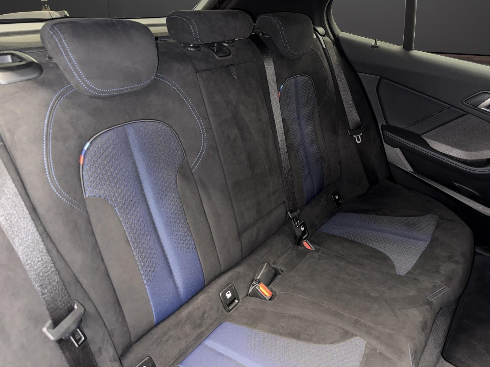 BMW 120d xDrive M Sport-image-18