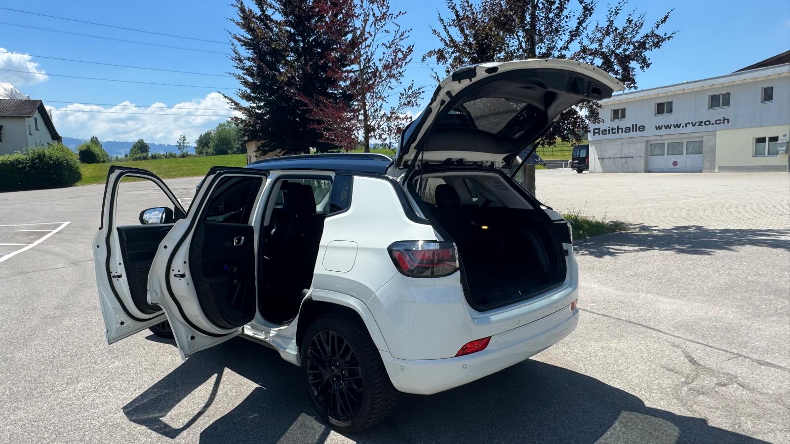 JEEP 1.3 Swiss Limited 4xe-image-1