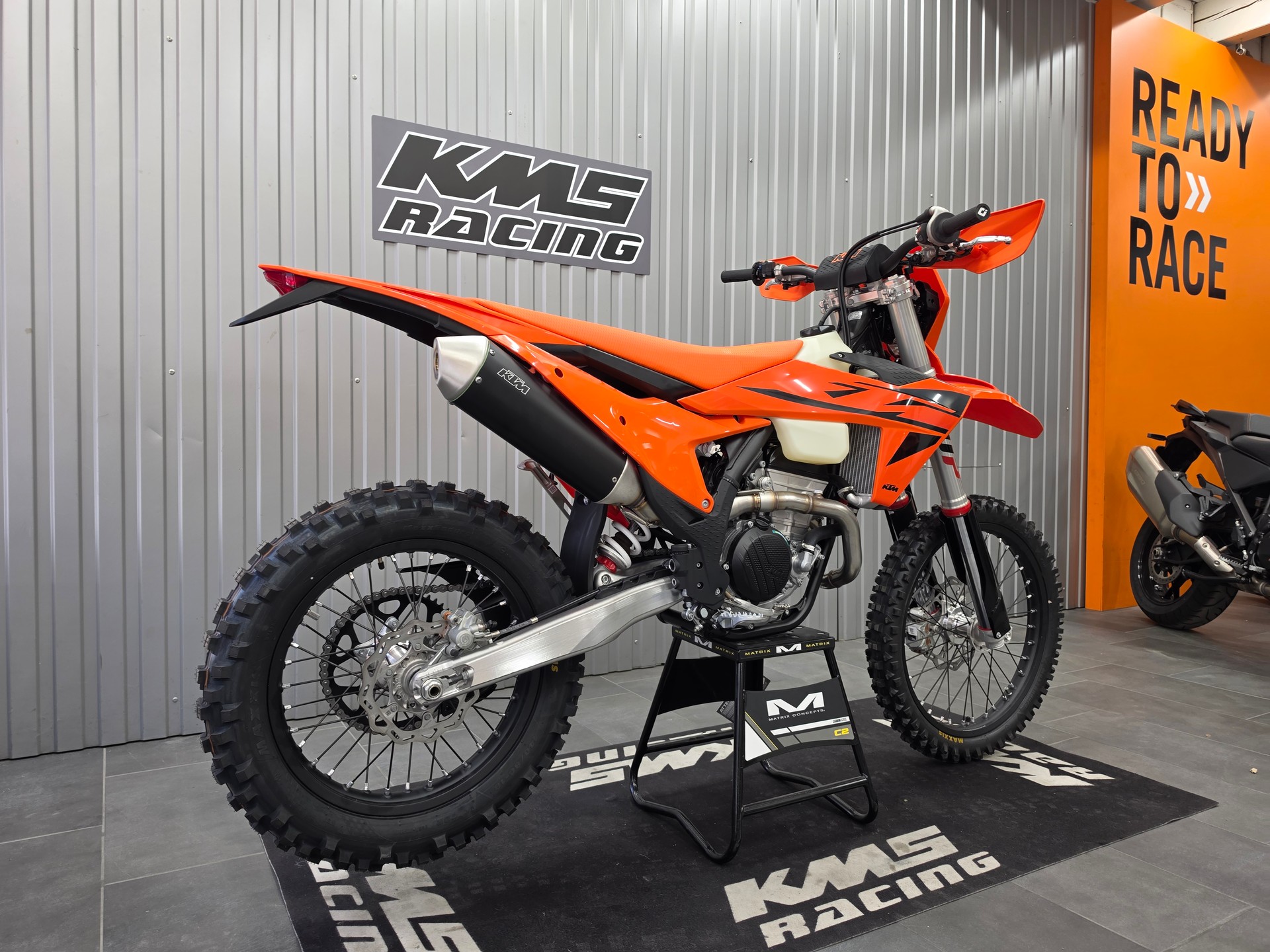 KTM 250 EXC-F-showroom-element-1