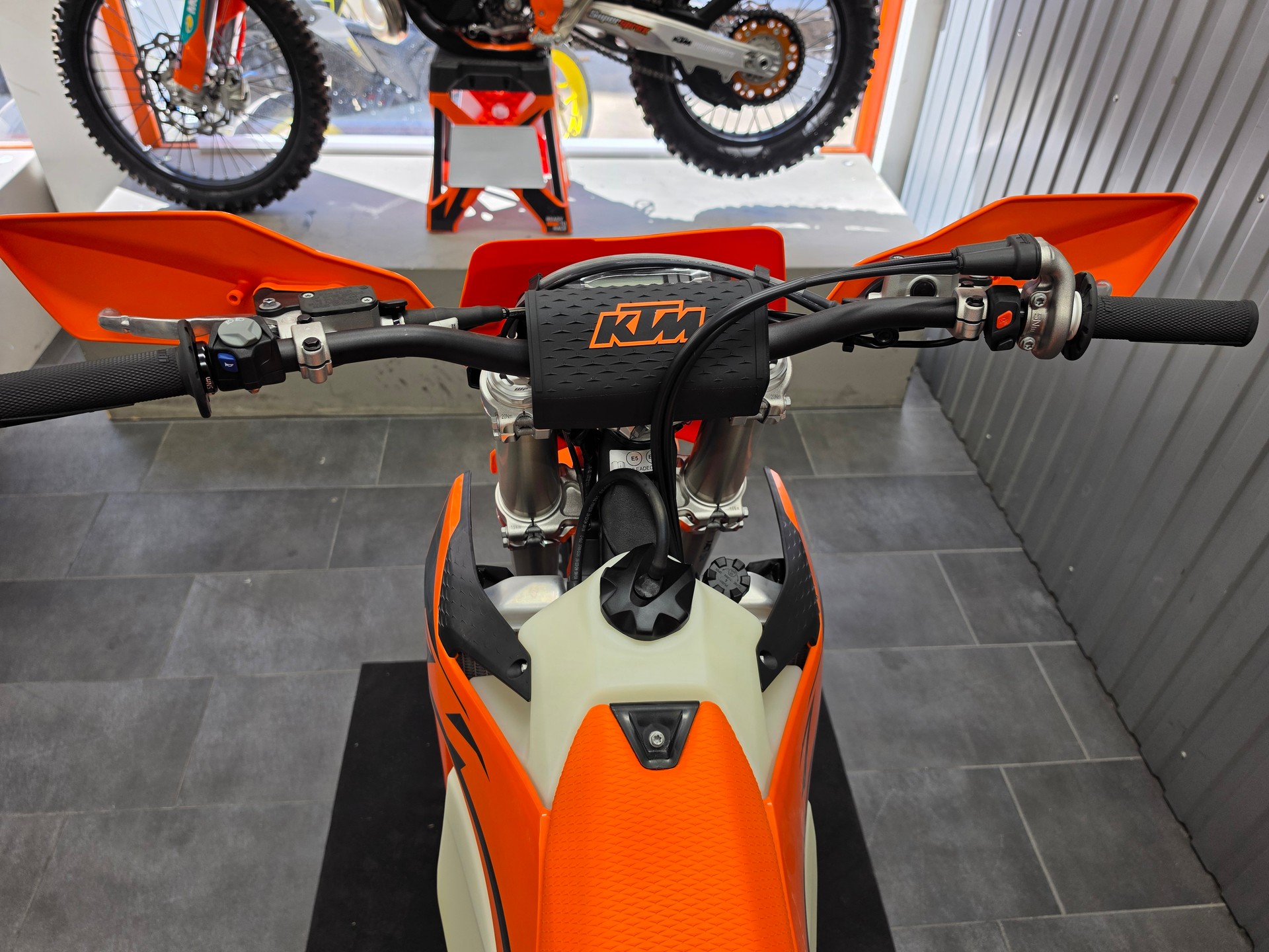 KTM 250 EXC-F-image-6