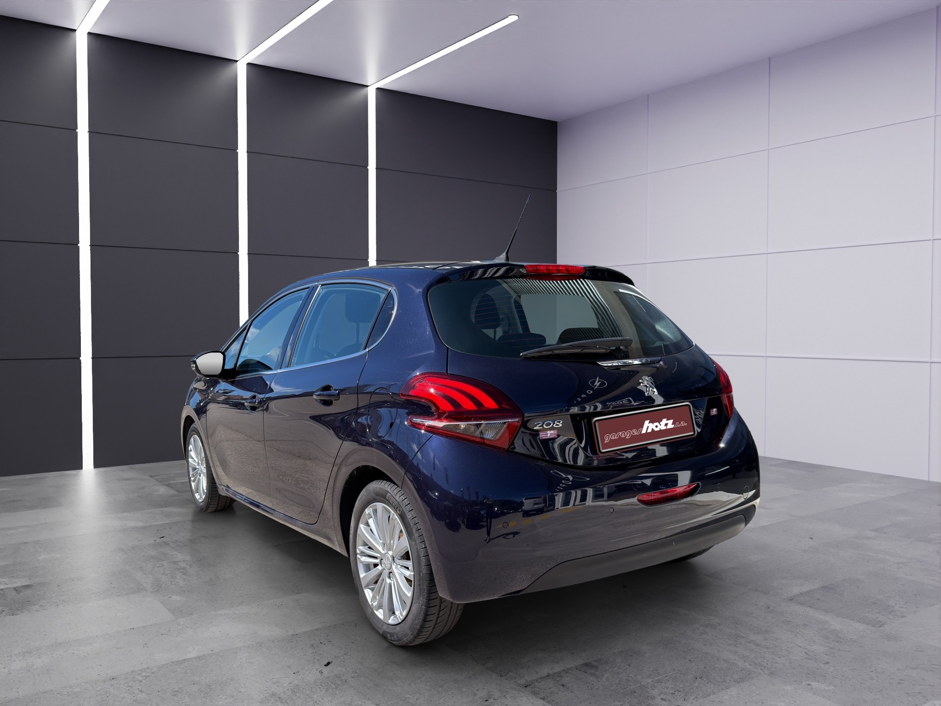 PEUGEOT 208 1.2 Allure-image-3