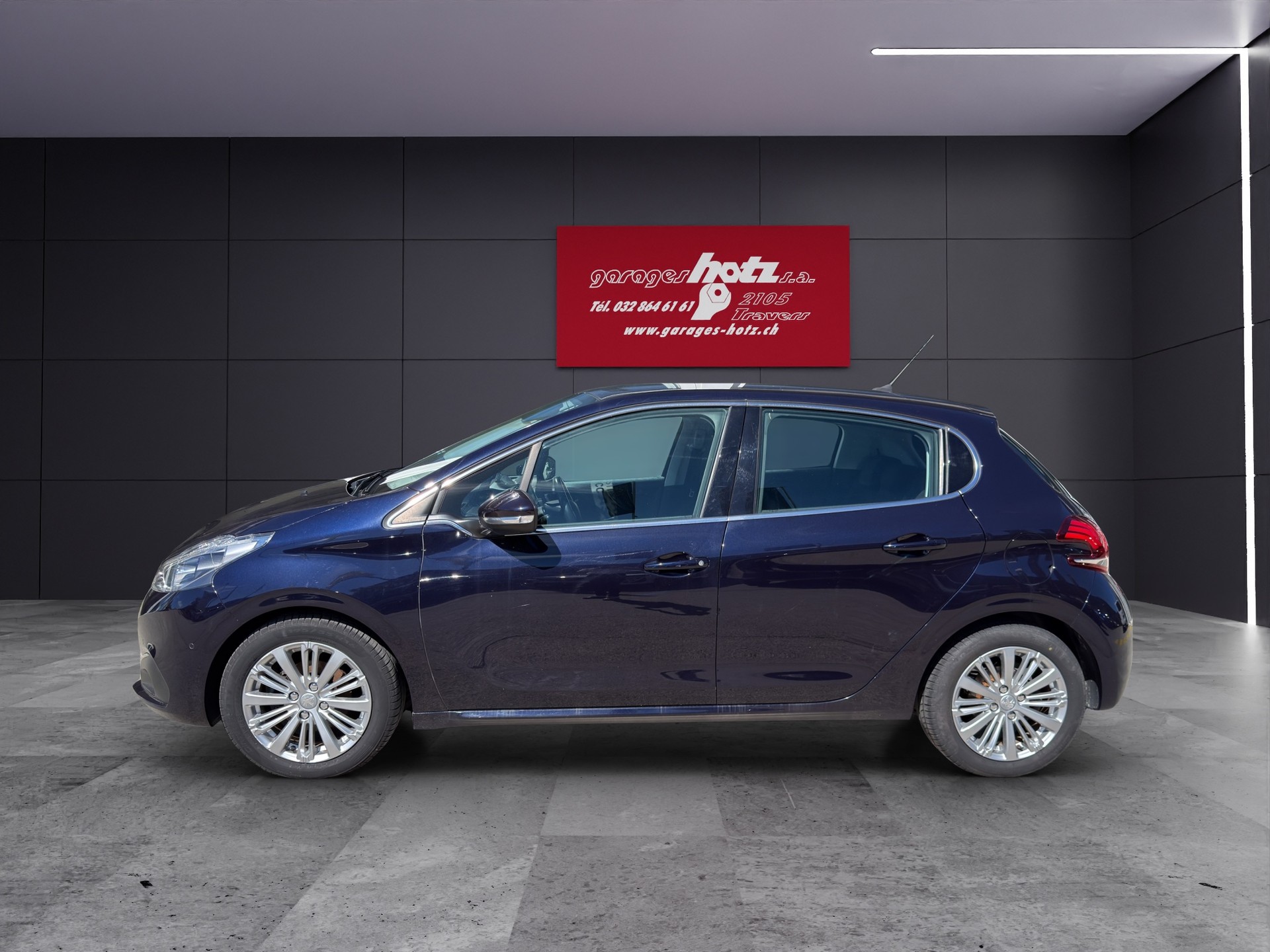 PEUGEOT 208 1.2 Allure-image-2