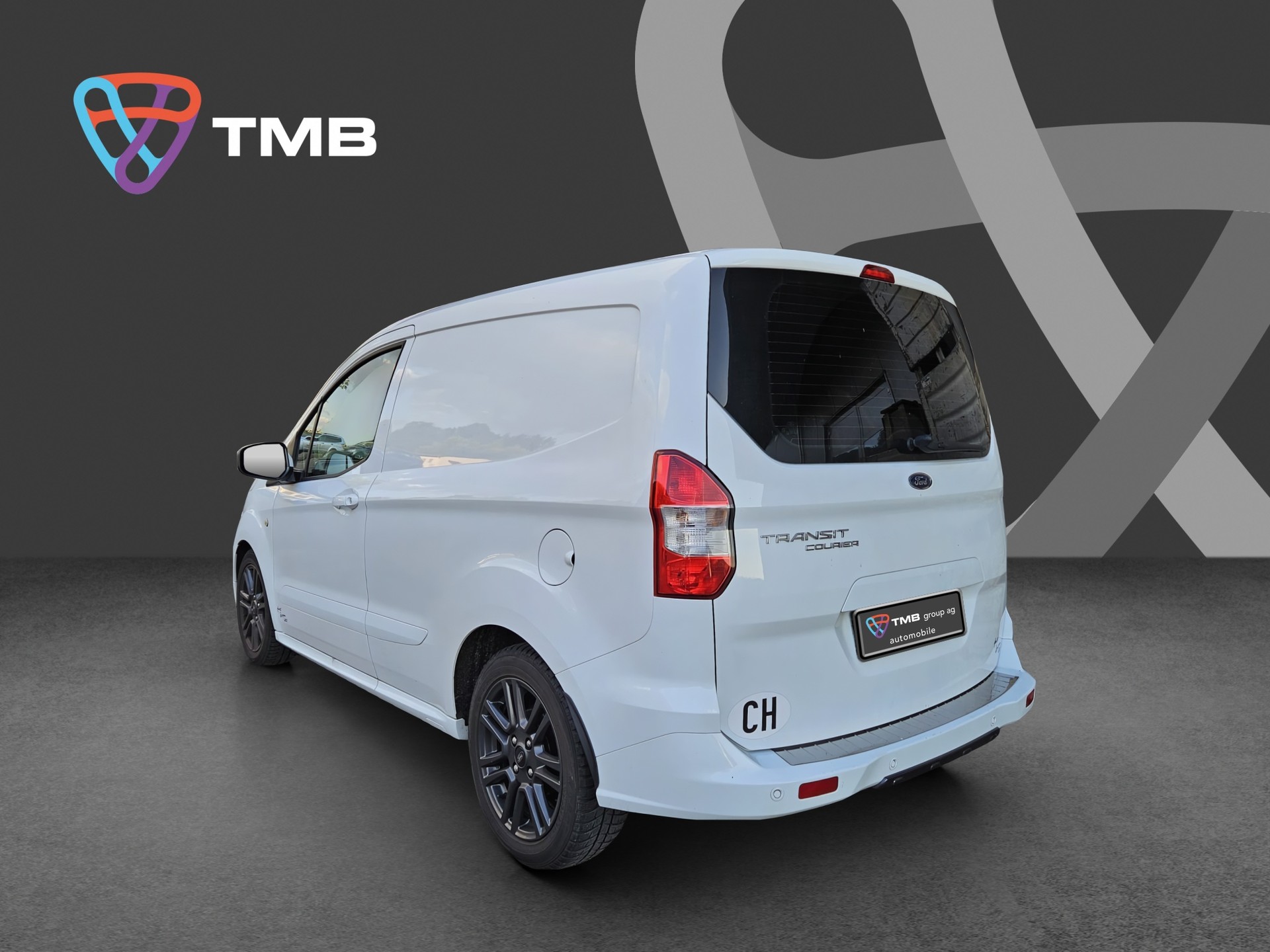 FORD Transit Courier Van 1.0 EcoBoost Ambiente-image-2