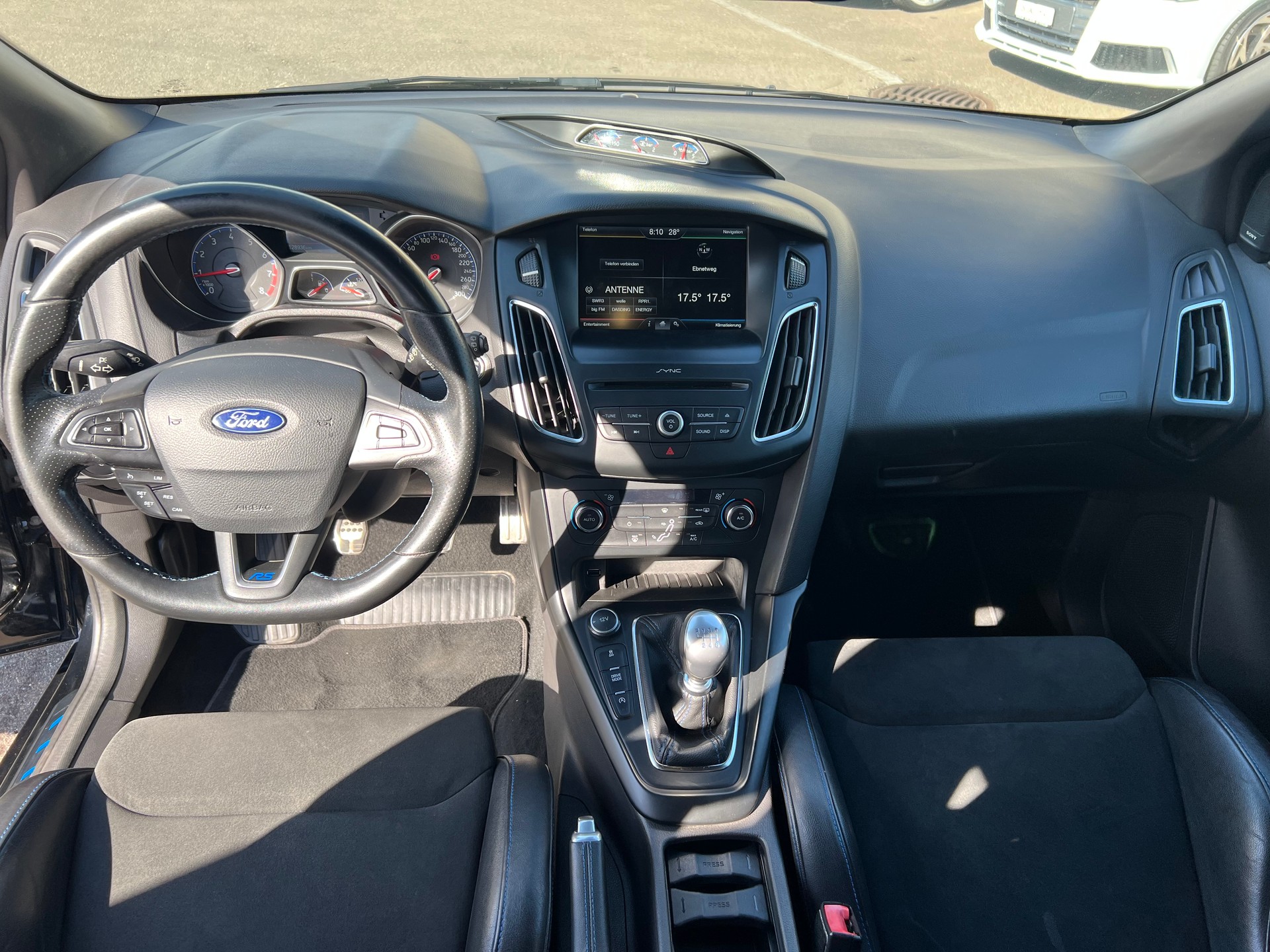 FORD Focus 2.3 EcoBoost RS AWD-image-16