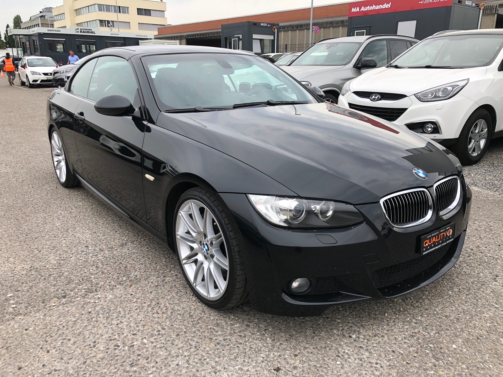 BMW 330i Cabriolet Steptronic-image-14