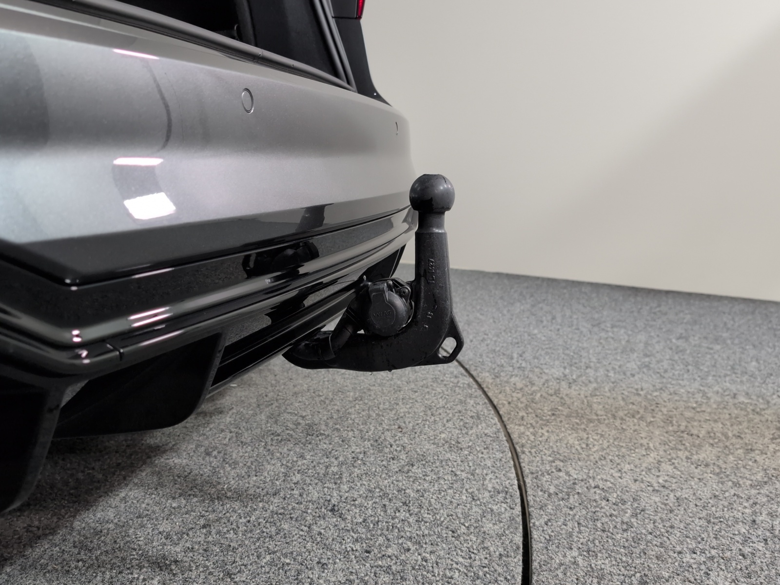AUDI RS4 Avant quattro tiptronic-image-15