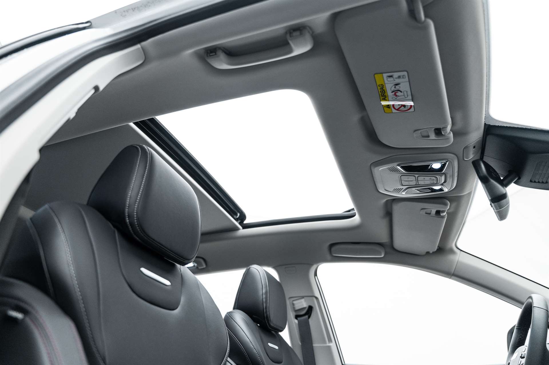 MAXUS EUniq6 70kWh E-Comfort-image-11