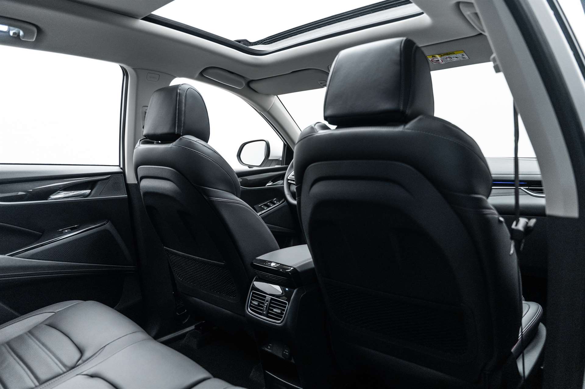 MAXUS EUniq6 70kWh E-Comfort-image-12