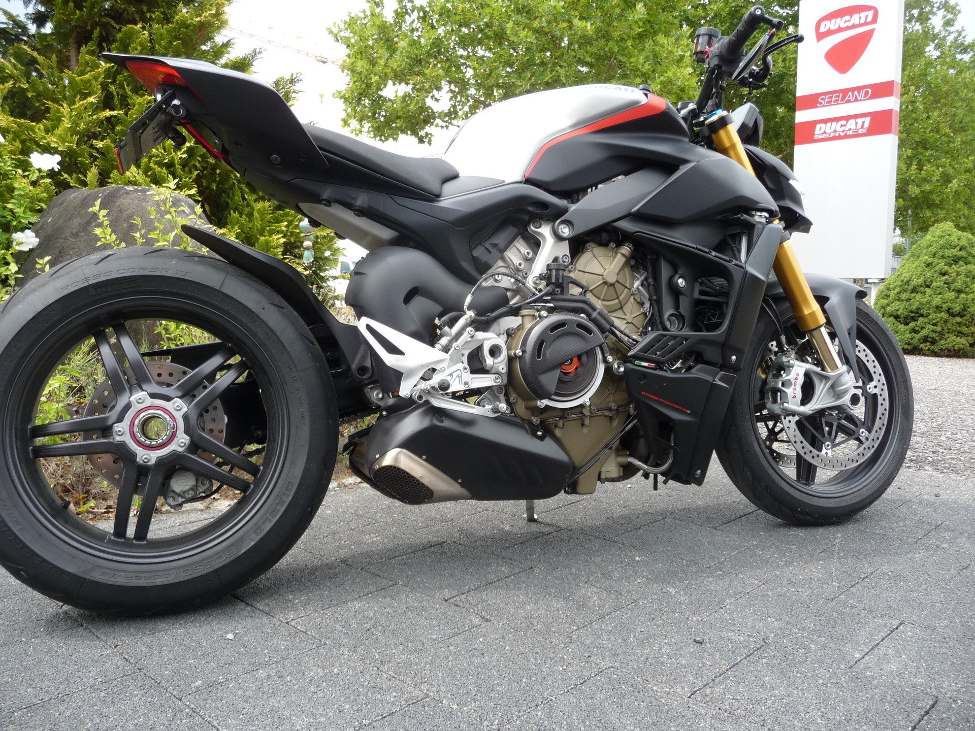 DUCATI Streetfighter V4 SP