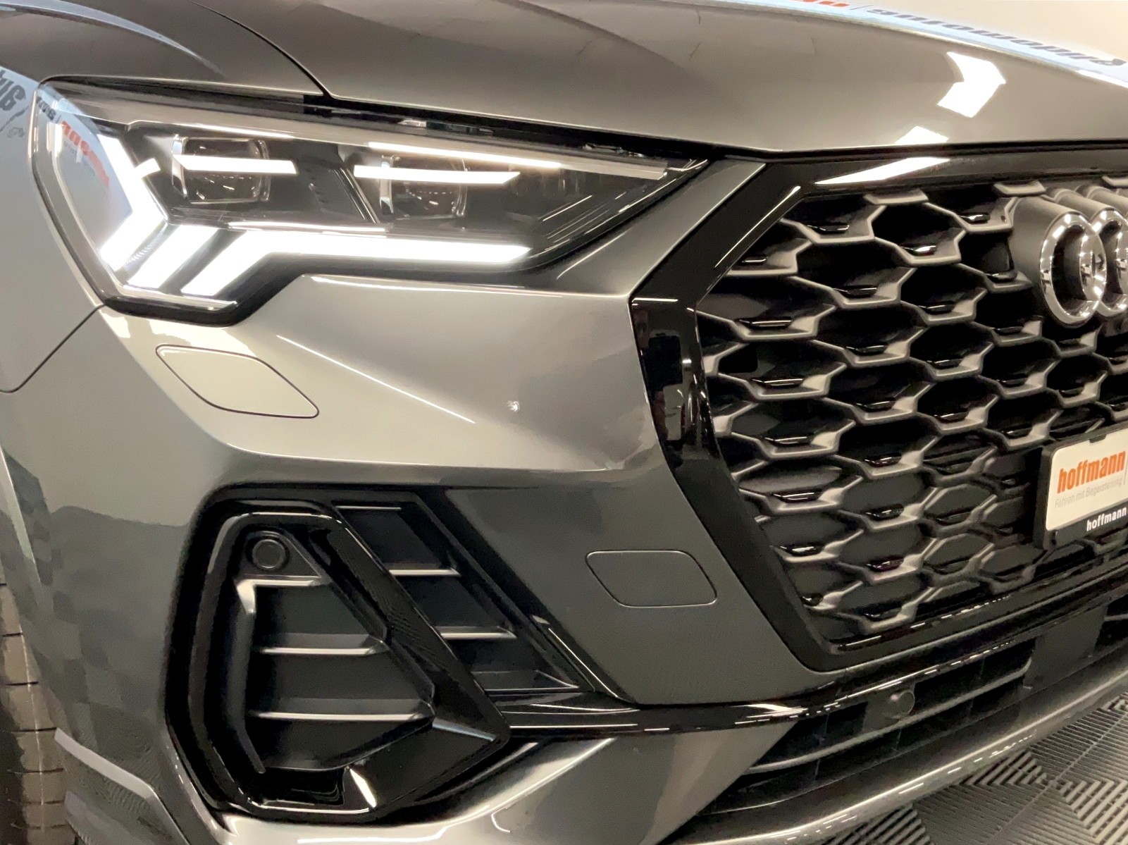 AUDI Q3 Sportback 35 TFSI S line S-tronic-image-14