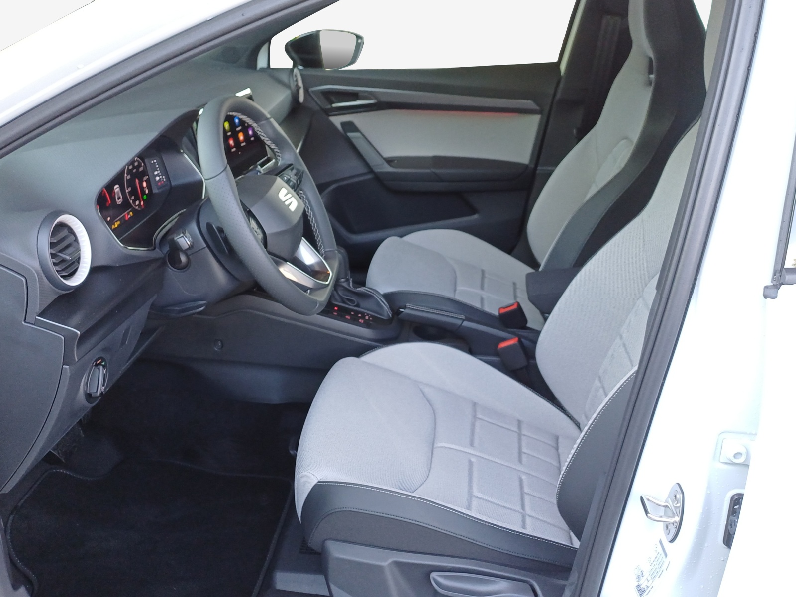 SEAT NEW SEAT IBIZA MOVE FR-image-7
