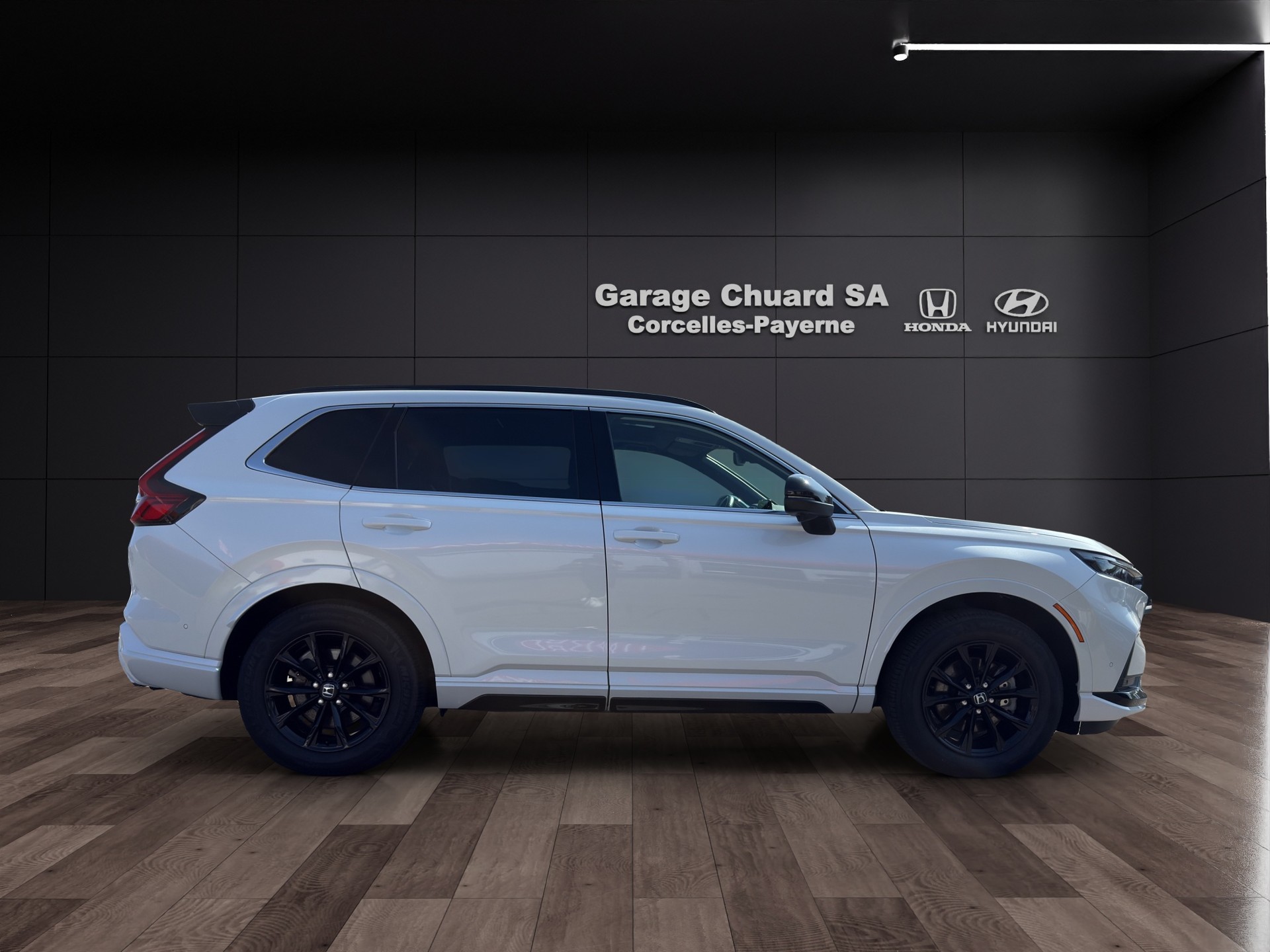 HONDA CR-V 2.0i MMD PHEV Advance 2WD Automatic-showroom-element-3