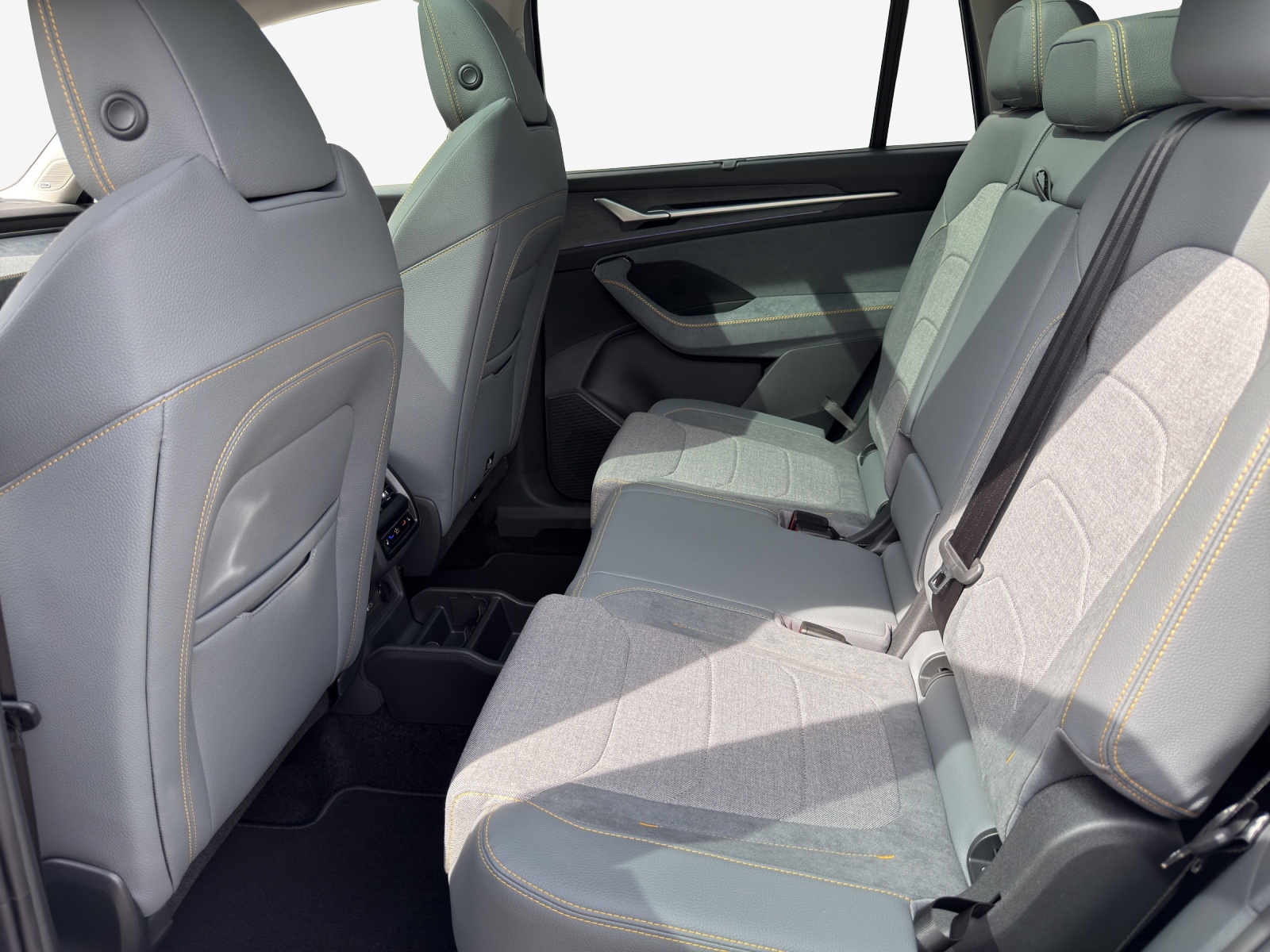 SKODA Kodiaq 2.0 TSI Dynamic 4x4-image-11
