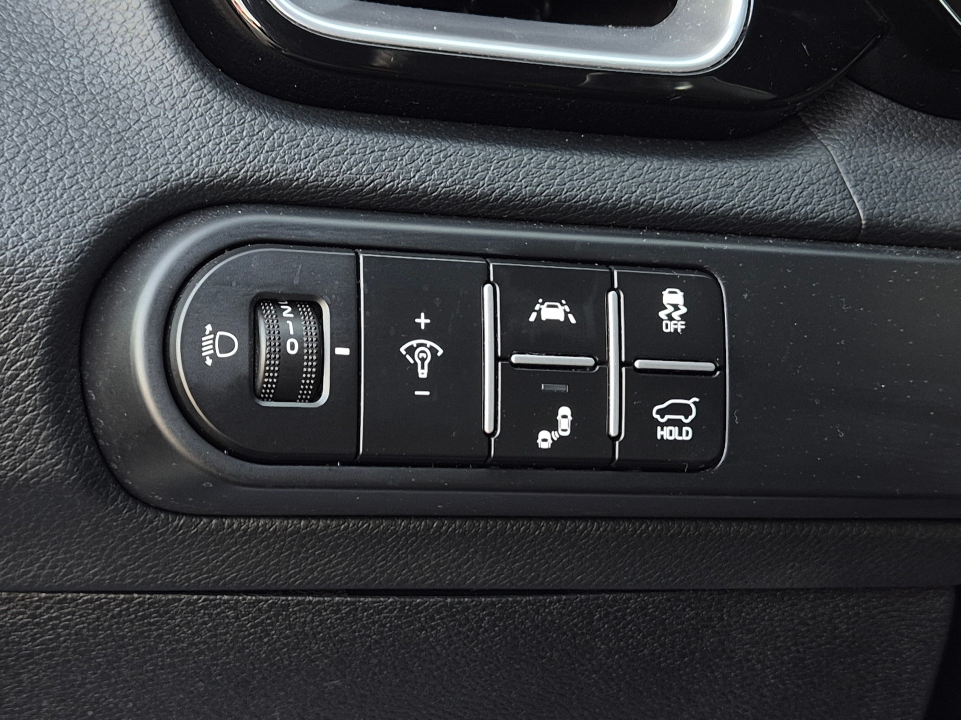 KIA ProCeed 1.5 T-GDi MHEV GT-Line DCT-image-19
