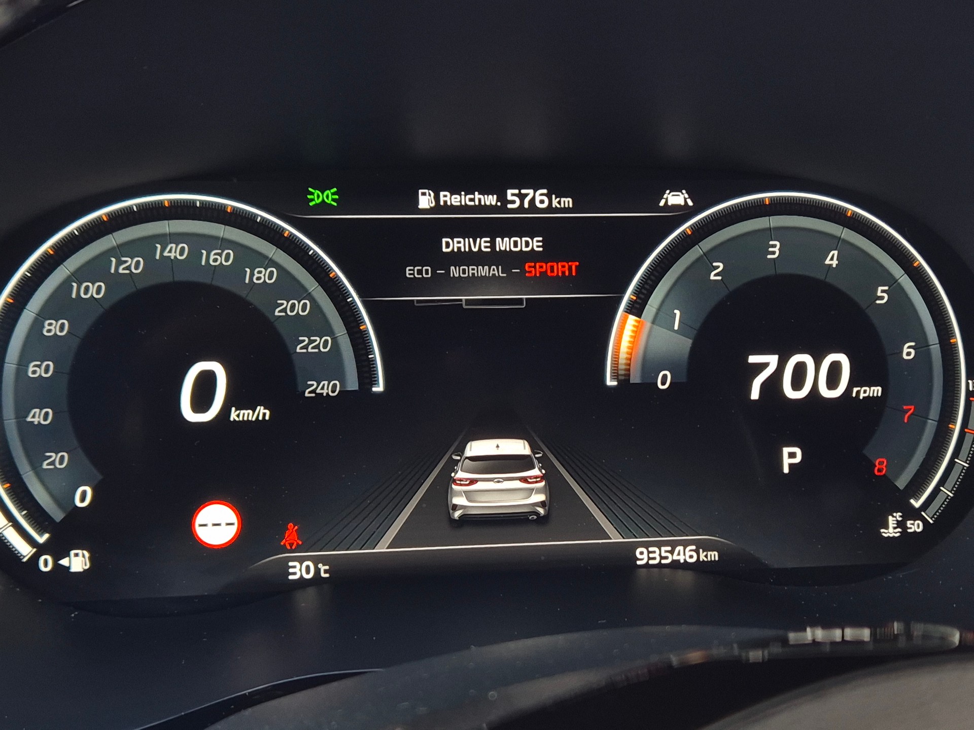 KIA ProCeed 1.5 T-GDi MHEV GT-Line DCT-image-25