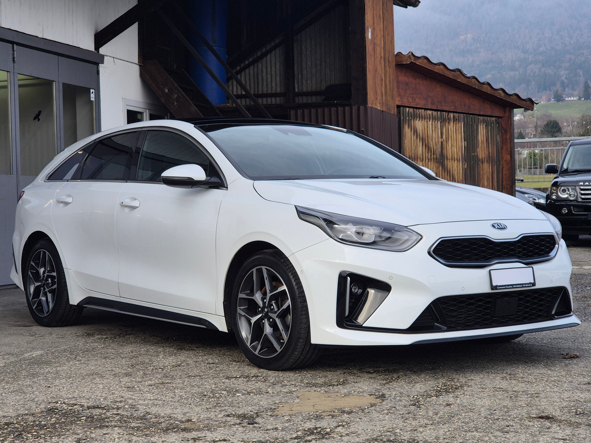 KIA ProCeed 1.5 T-GDi MHEV GT-Line DCT-image-3