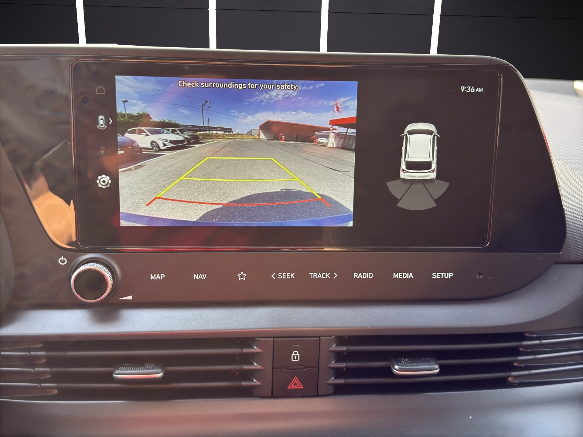HYUNDAI i20 1.0 T-GDi Amplia GO! DCT-image-11