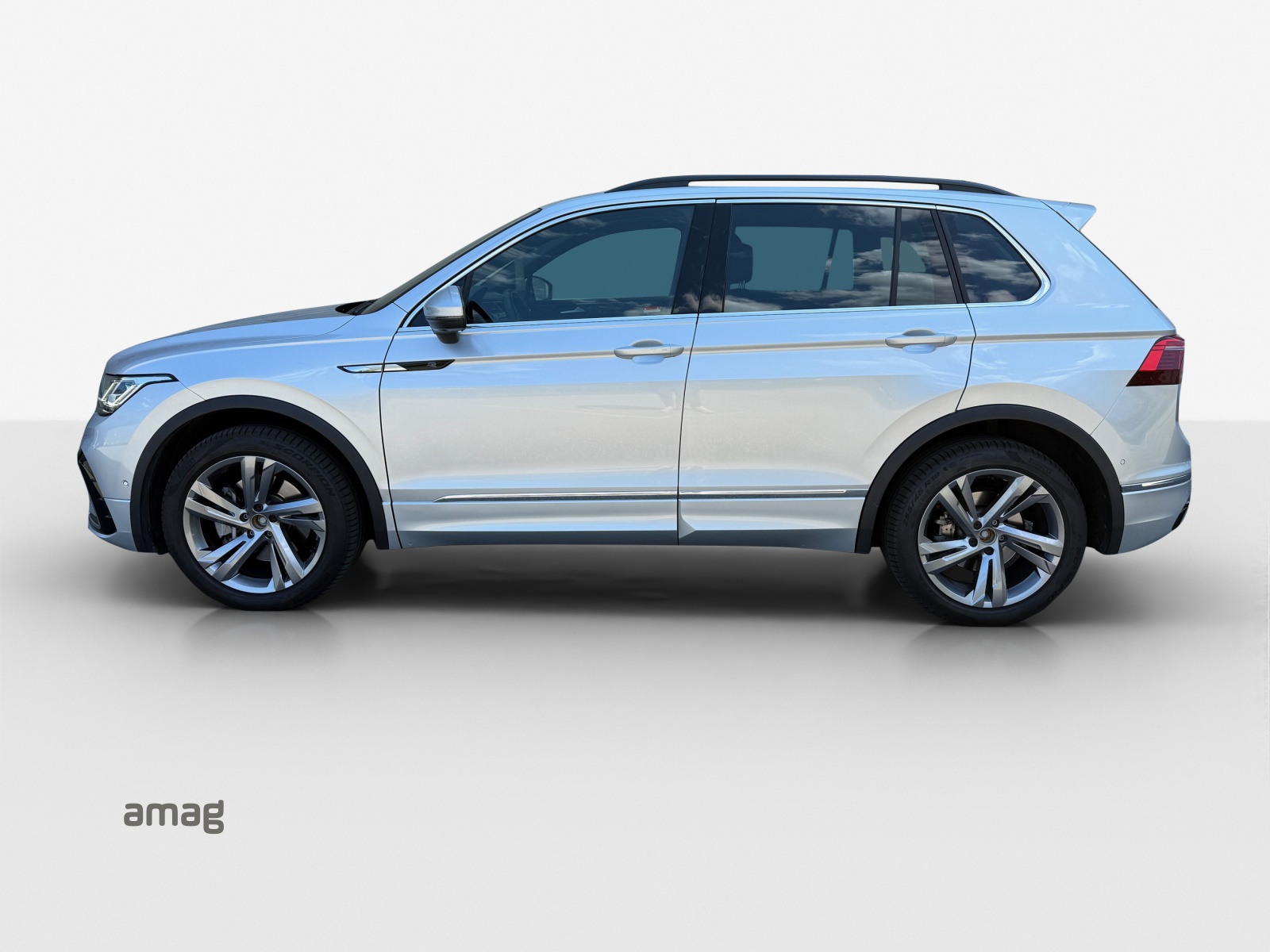 VW Tiguan 2.0TSI R-Line 4Motion DSG-image-1