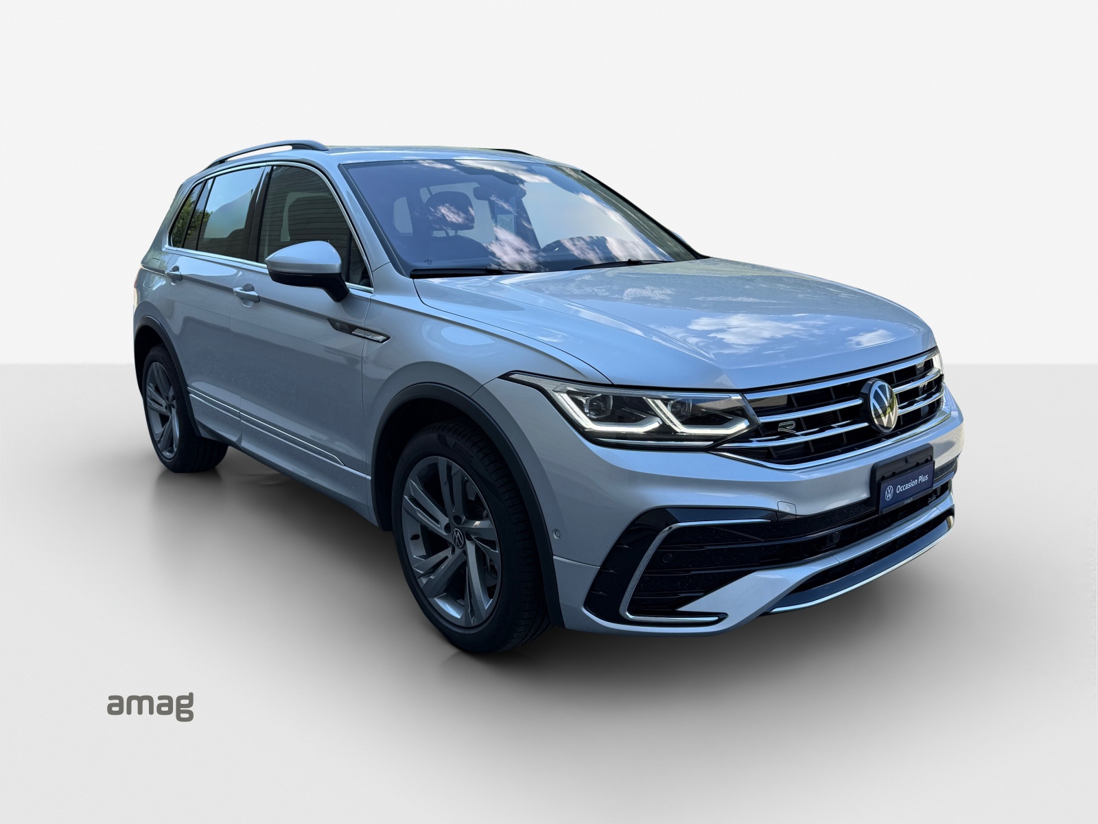 VW Tiguan 2.0TSI R-Line 4Motion DSG-image-5