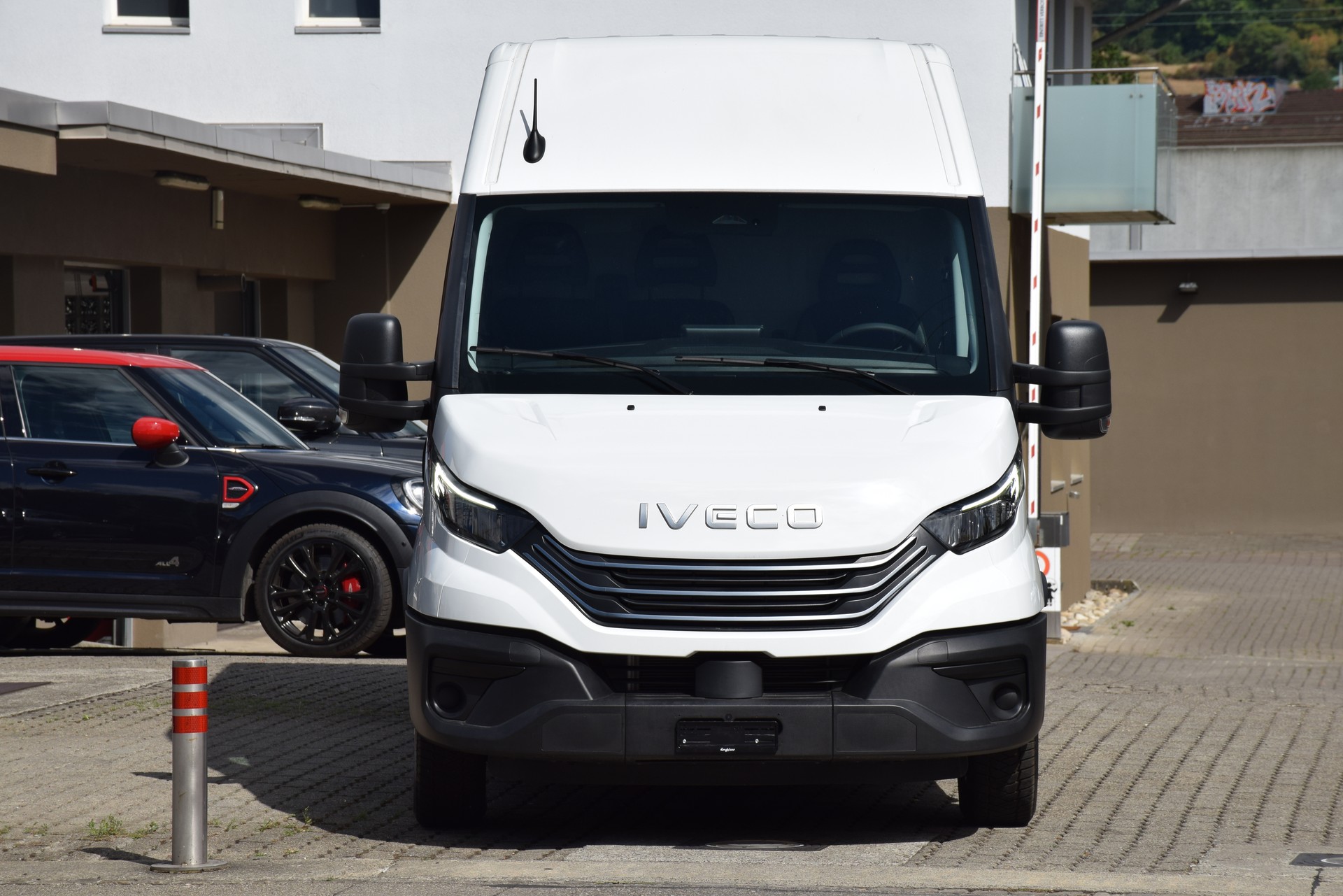 IVECO 35 S 21H-image-2