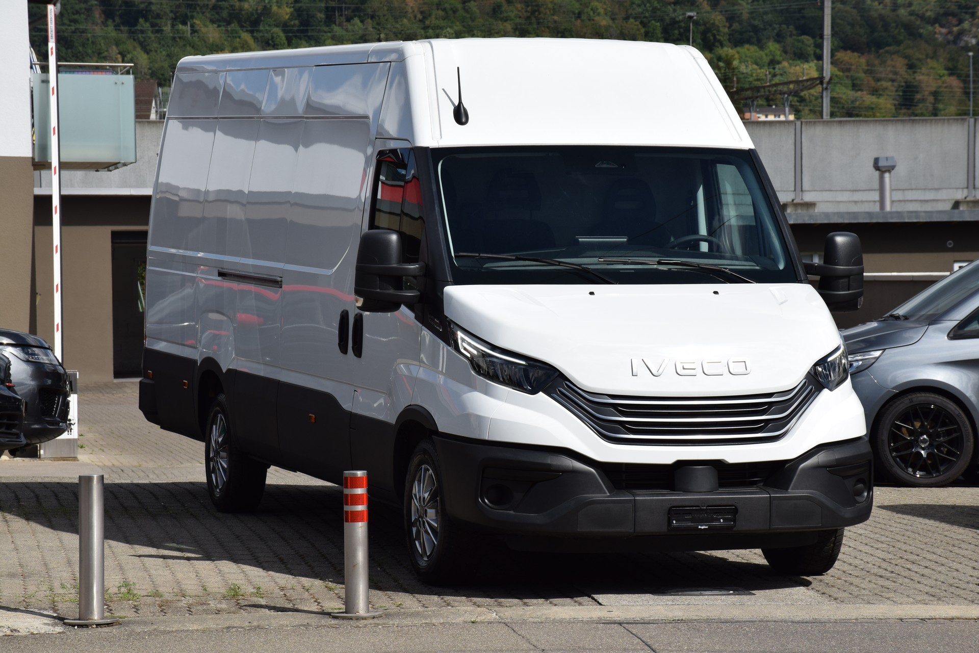 IVECO 35 S 21H-image-3