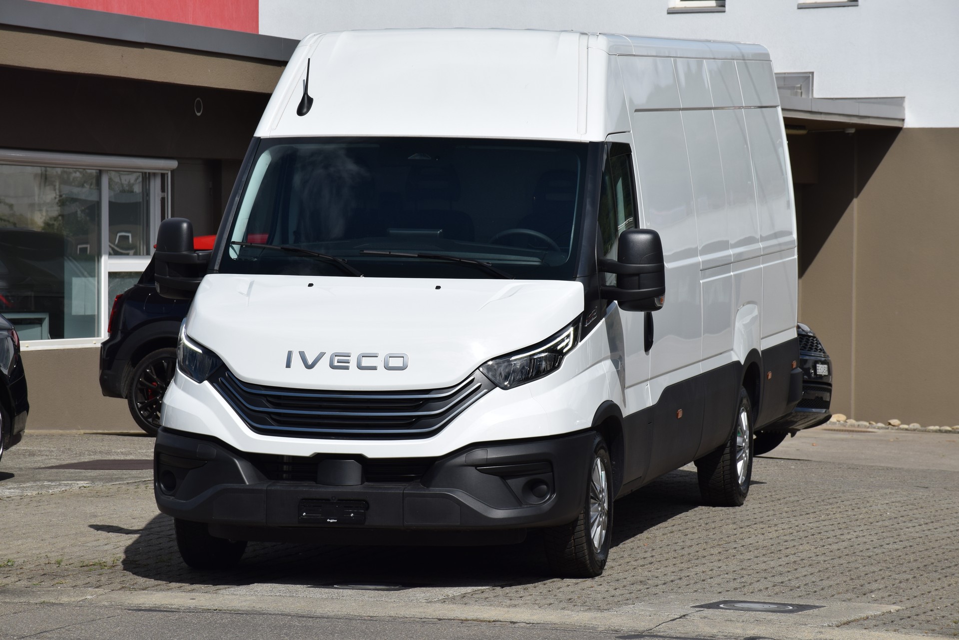 IVECO 35 S 21H-image-1