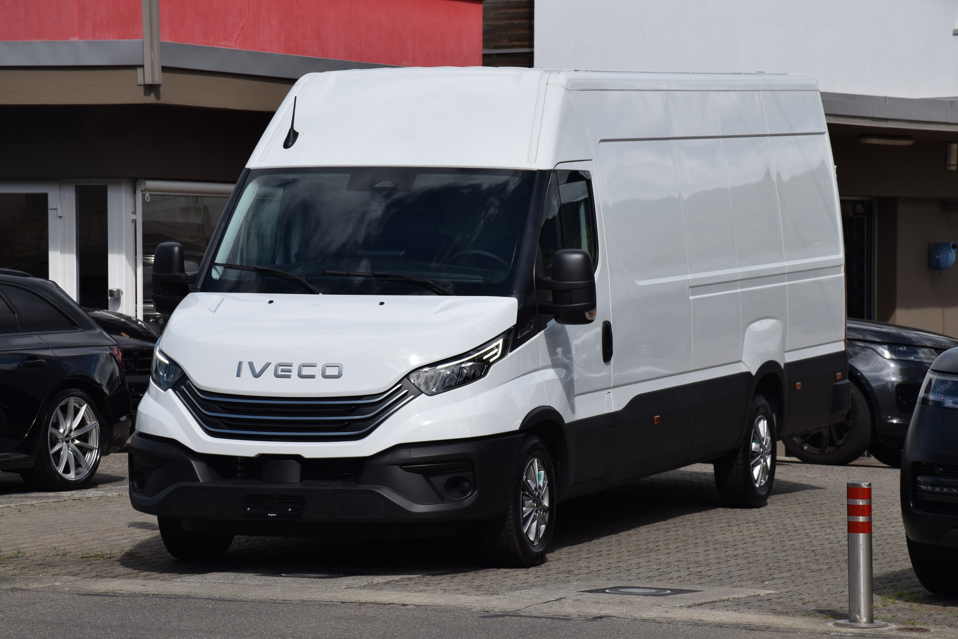 IVECO 35 S 21H-image-0