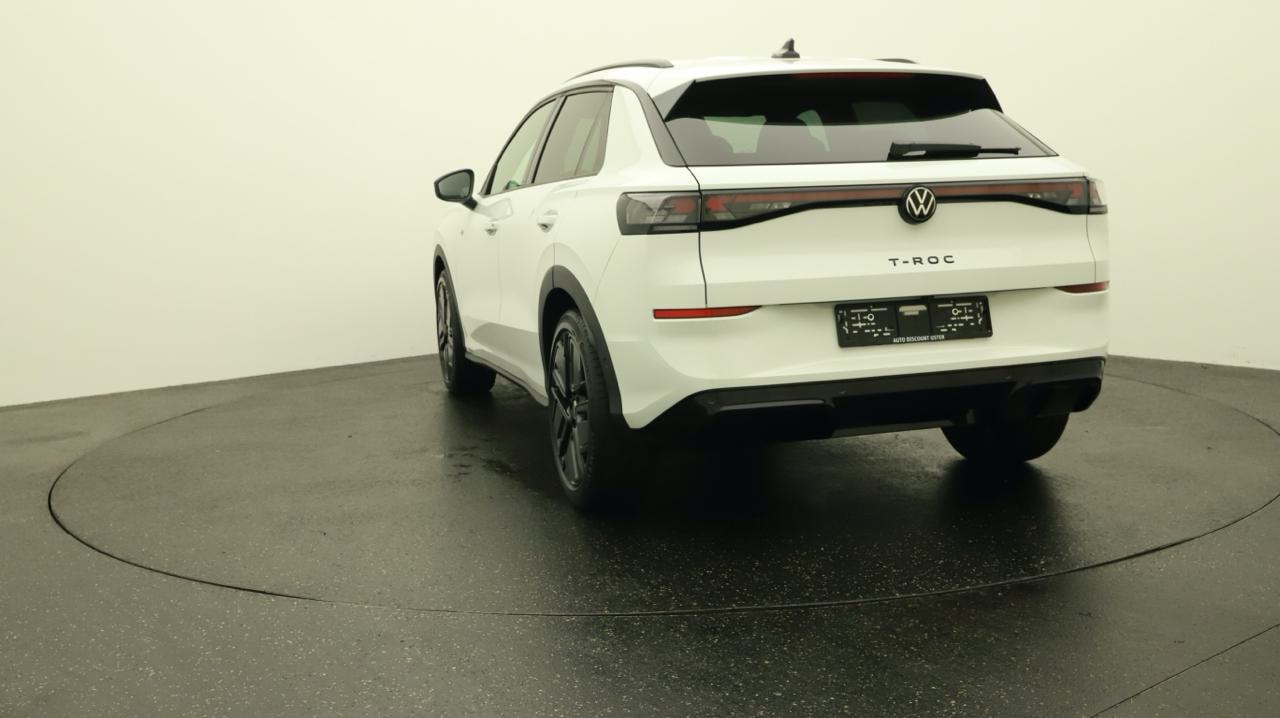 VW T-Roc 1.5 eTSI mHEV R-Line DSG-image-3