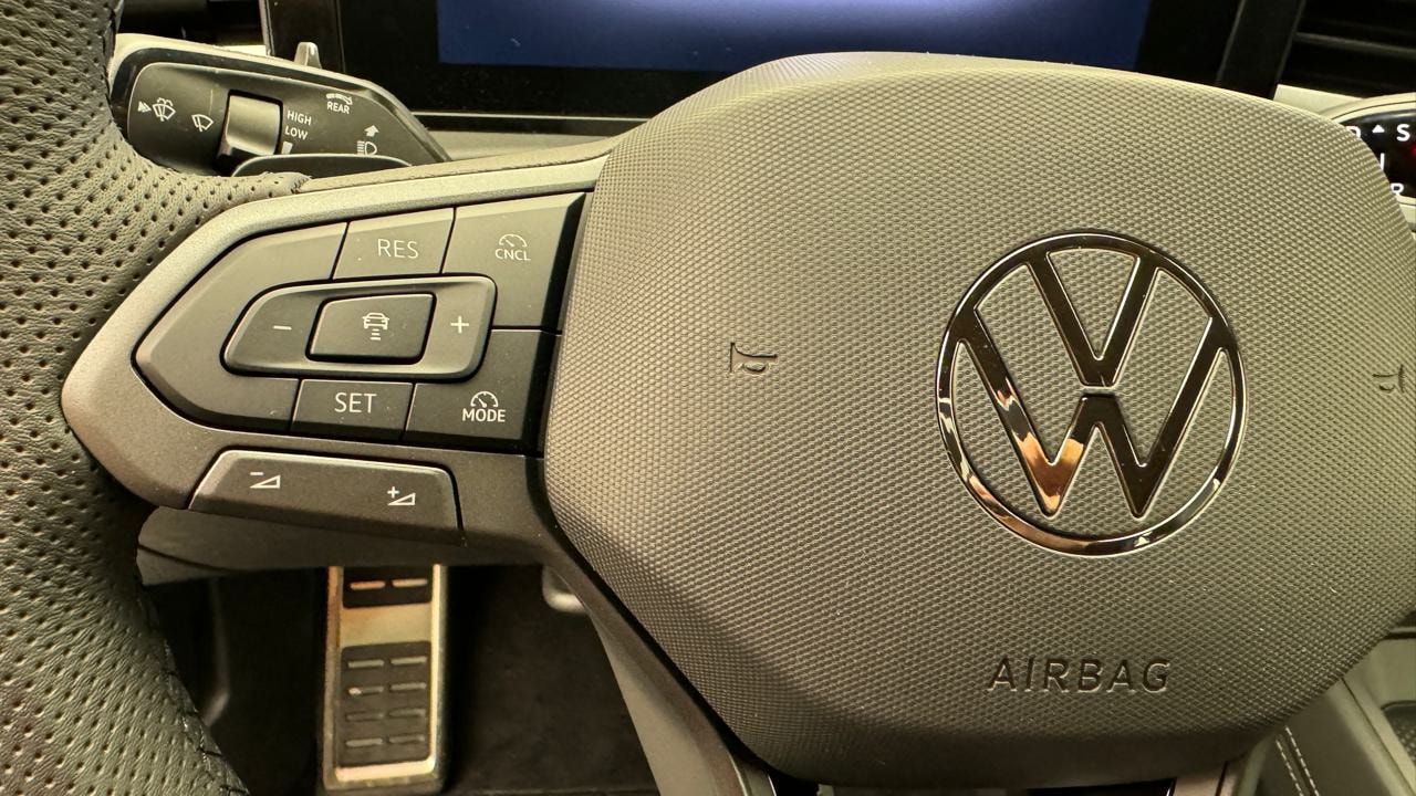 VW T-Roc 1.5 eTSI mHEV R-Line DSG-image-9
