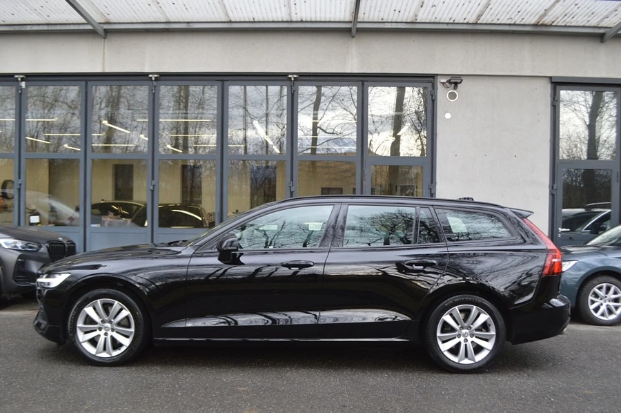 VOLVO V60 B3 Benzin Mild Hybrid Momentum Light Geartronic-image-11