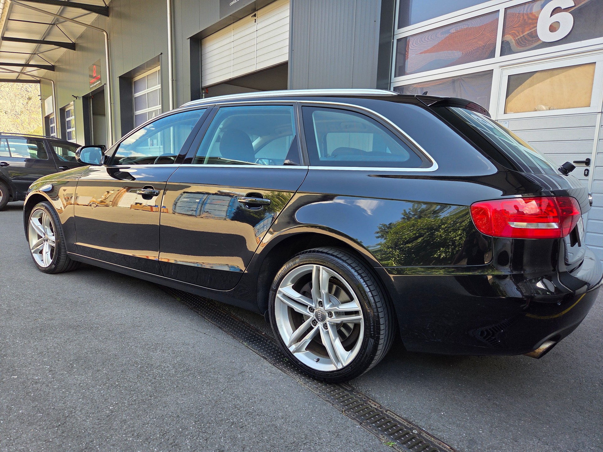 AUDI Avant 2.0 TFSI-image-3