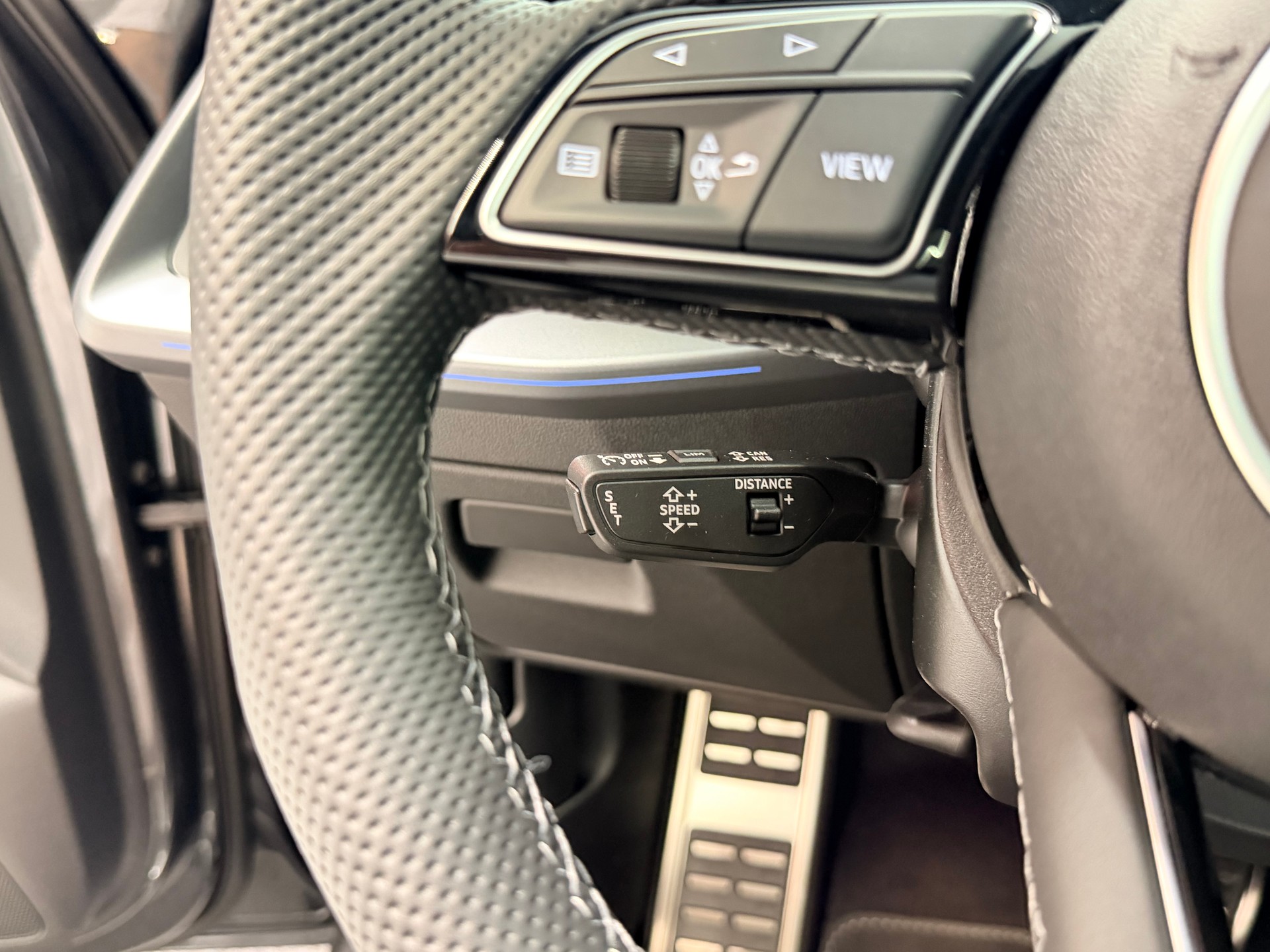 AUDI S3 Sportback TFSI quattro S-tronic-image-25