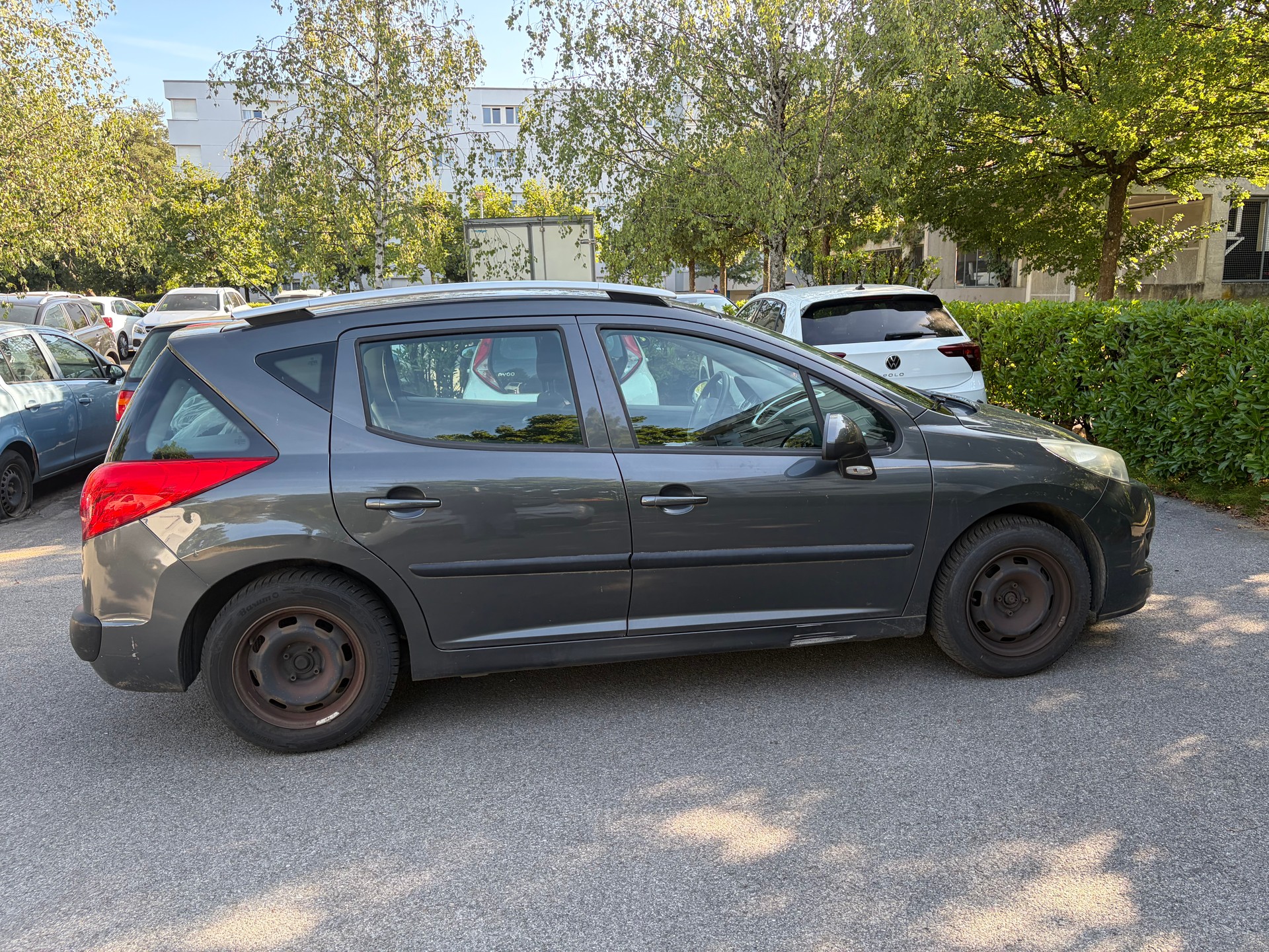 PEUGEOT 207 SW 1.6 HDI Trendy Clim-image-5
