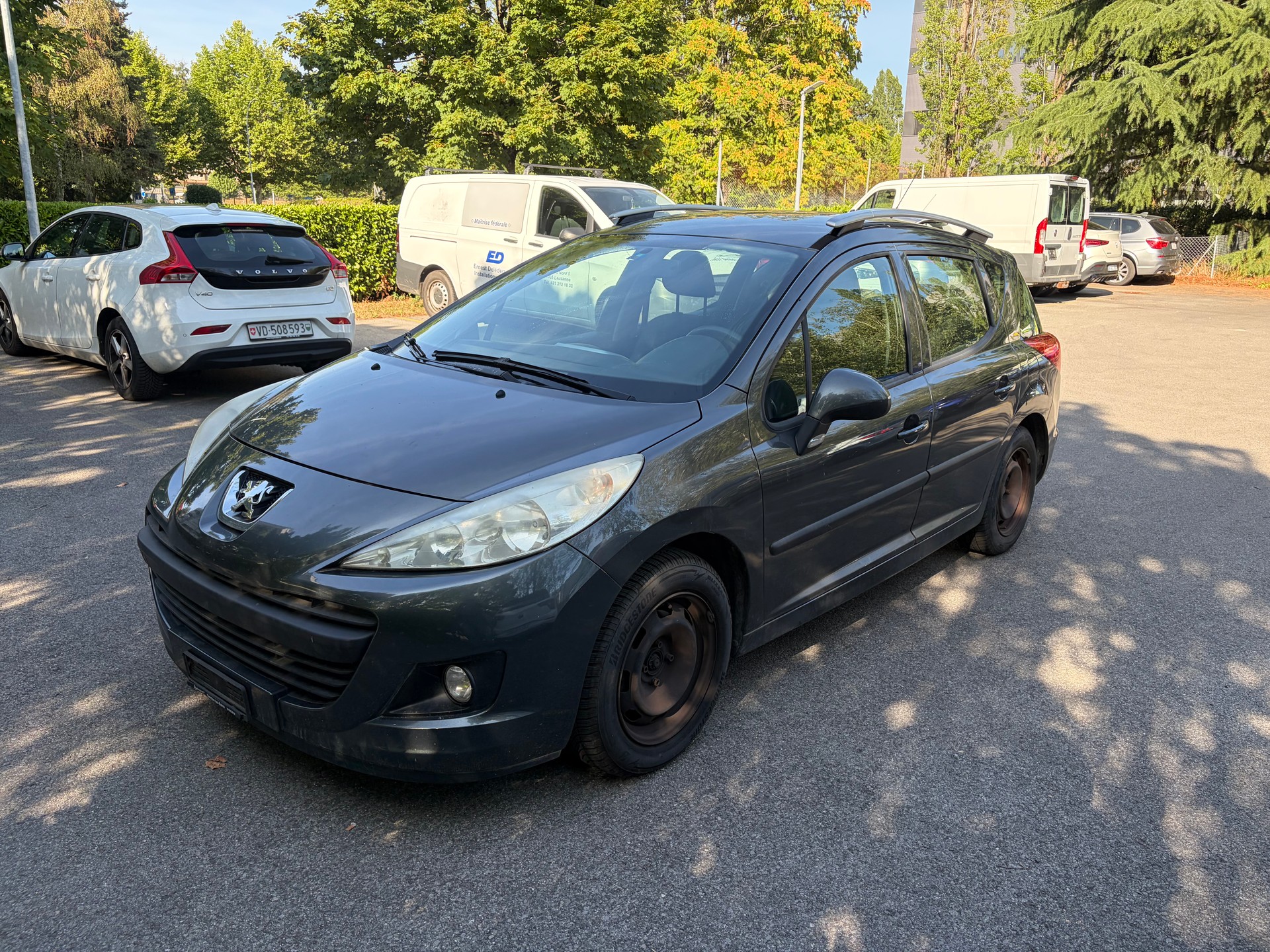 PEUGEOT 207 SW 1.6 HDI Trendy Clim-image-1