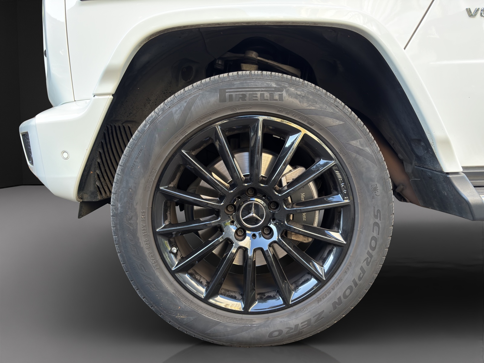 MERCEDES-BENZ G 500 AMG Line 9G-Tronic-image-8